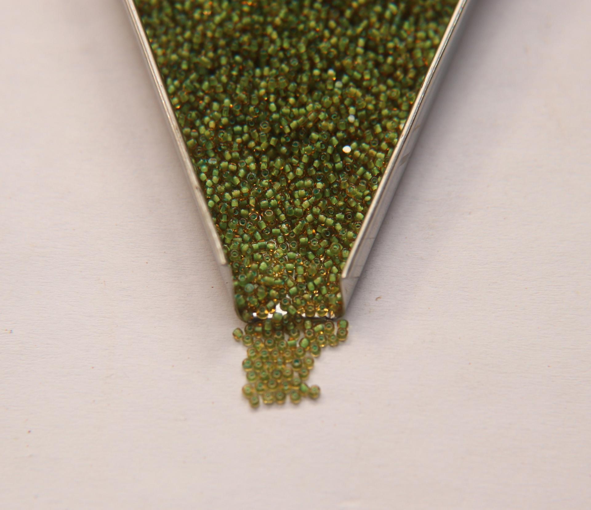 13/0 True cuts Charlotte Cut Beads Honey Mint Lined 5/10/20/50/250/500 GRAMS jewellery rare heart beads, jewelry supply, native supply