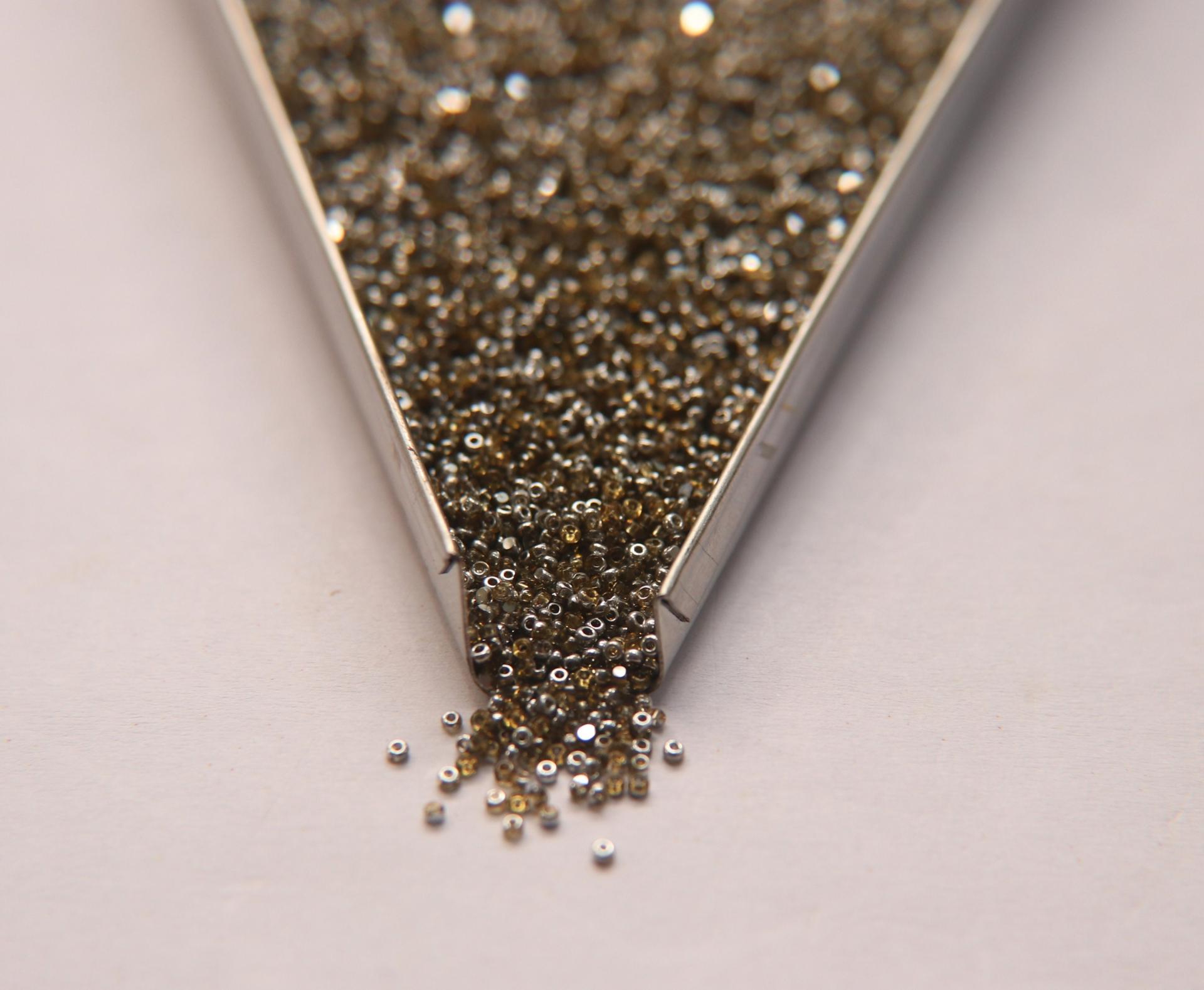 13/0 Charlotte Cut Beads Patina Honey transparent Silver 5/10/20/50/250/500 Grams craft supplies, jewelry making, embroidery materials