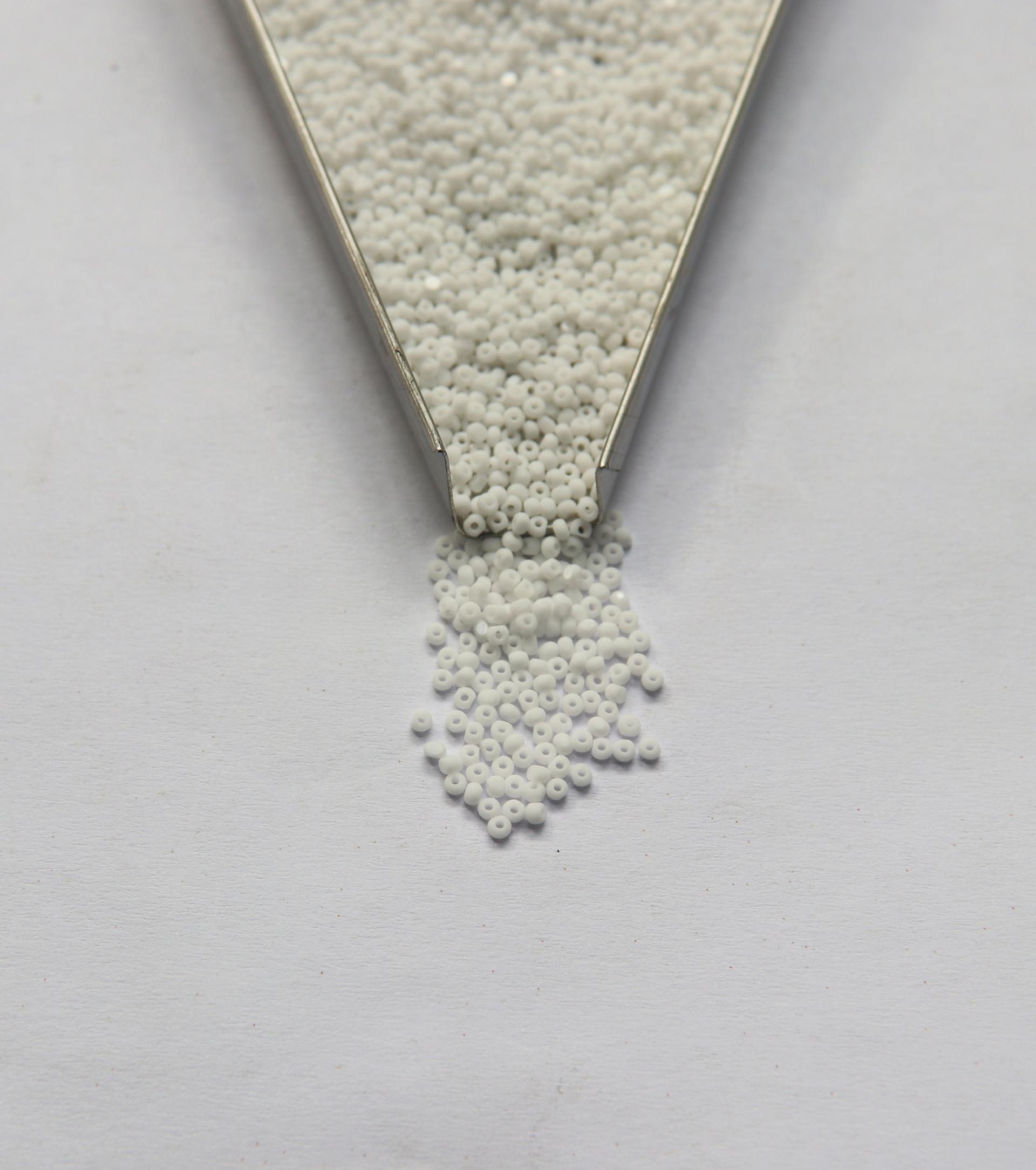 11/0 Charlotte Cut Beads Matt Chalkwhite 10/20/50/250/500 Grams PREMIUM SEED BEADS