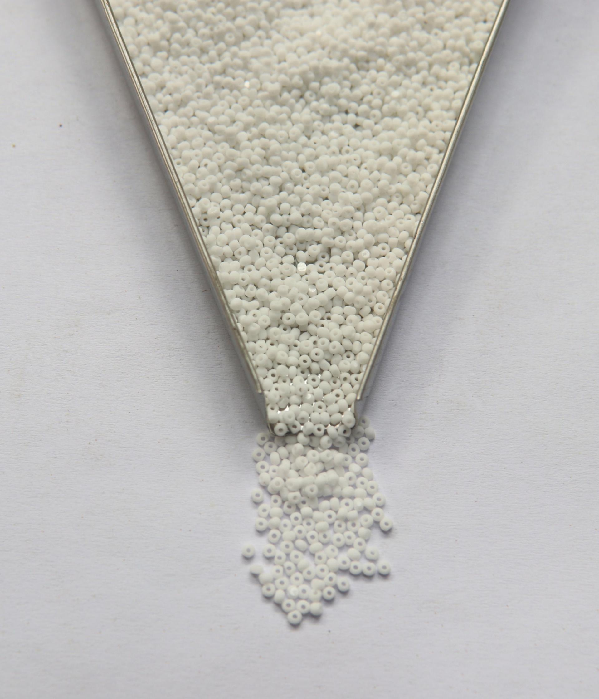 11/0 Charlotte Cut Beads Matt Chalkwhite 10/20/50/250/500 Grams PREMIUM SEED BEADS