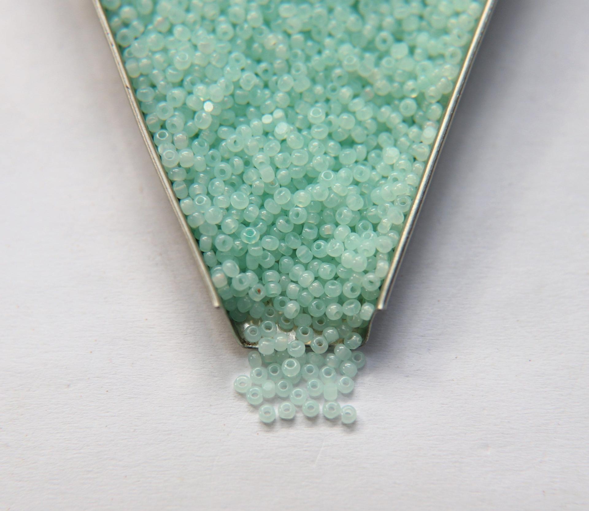 11/0 Charlotte True Cut Beads Mint Opal 10/20/50/250/500 Grams Premium Seed beads, native supply