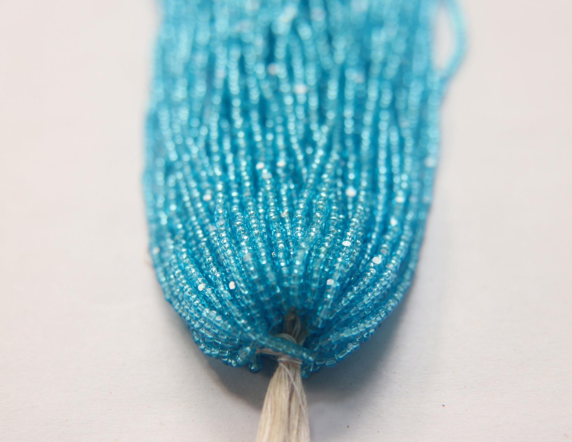 11/0 Hanks Charlotte Cut Beads Transparent Light Medium Aqua 1/5/25/50/100 Hanks 2.0mm glass beads, jewelry supply, findings, craft supply
