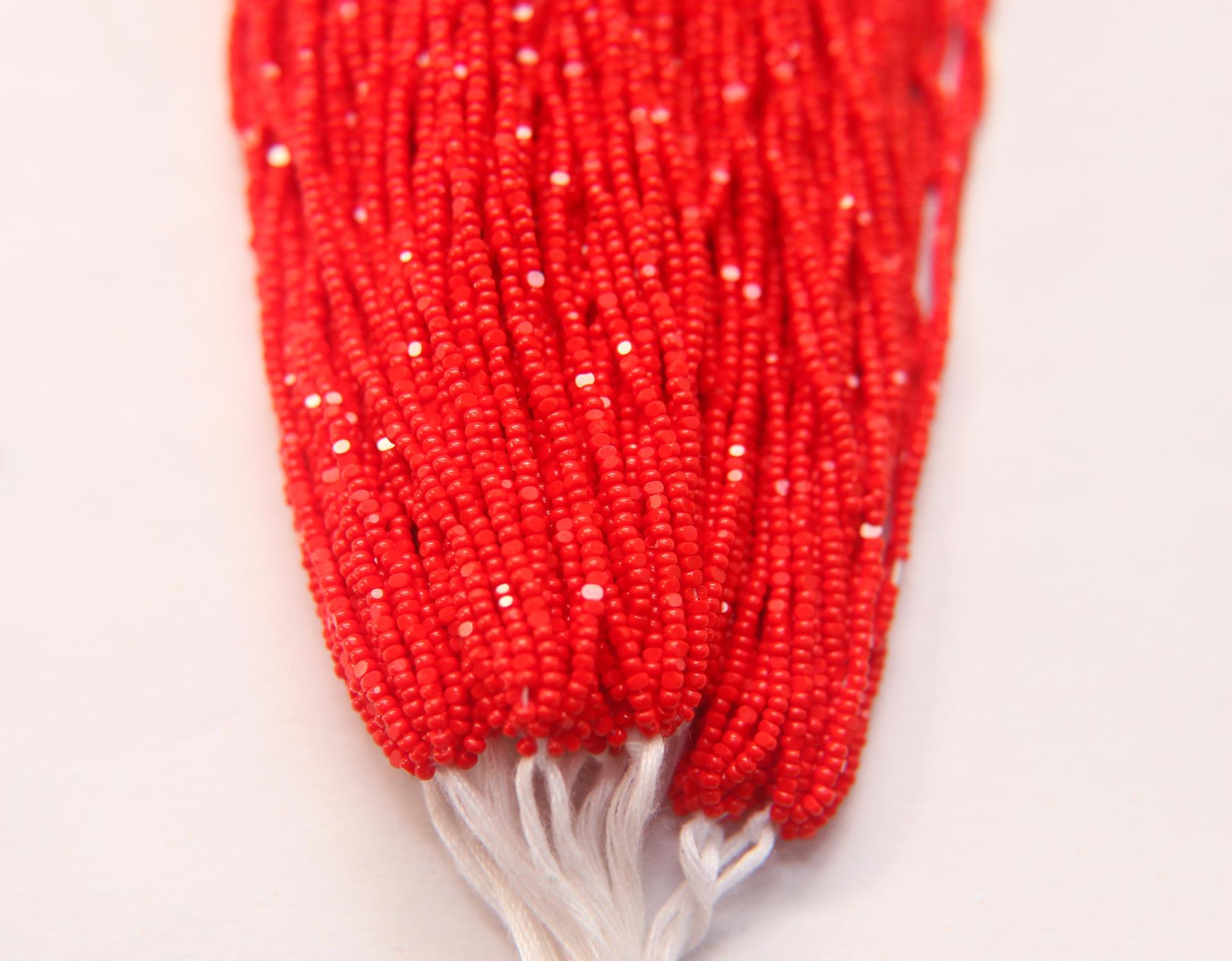 13/0 Hanks Charlotte Cut Beads 93190 Opaque Red Coral 1/5/25/50/100 Hanks 1.6mm glass beads, jewelry supply, findings, craft supply, rare