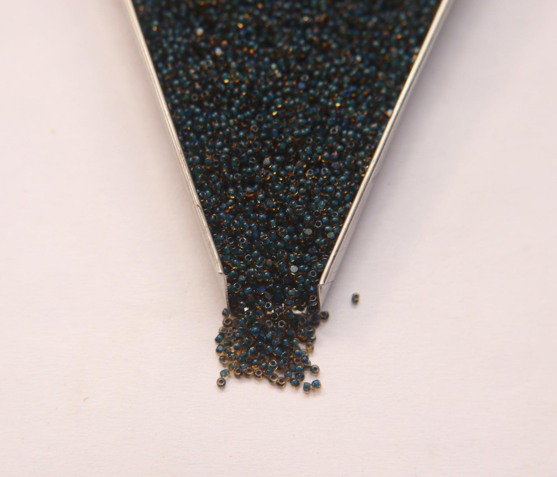 13/0 True Cuts Charlotte Cut Beads Honey Montana Lined 5/10/20/50/250/500 GRAMS jewellery rare heart beads, jewelry supply, native supply,