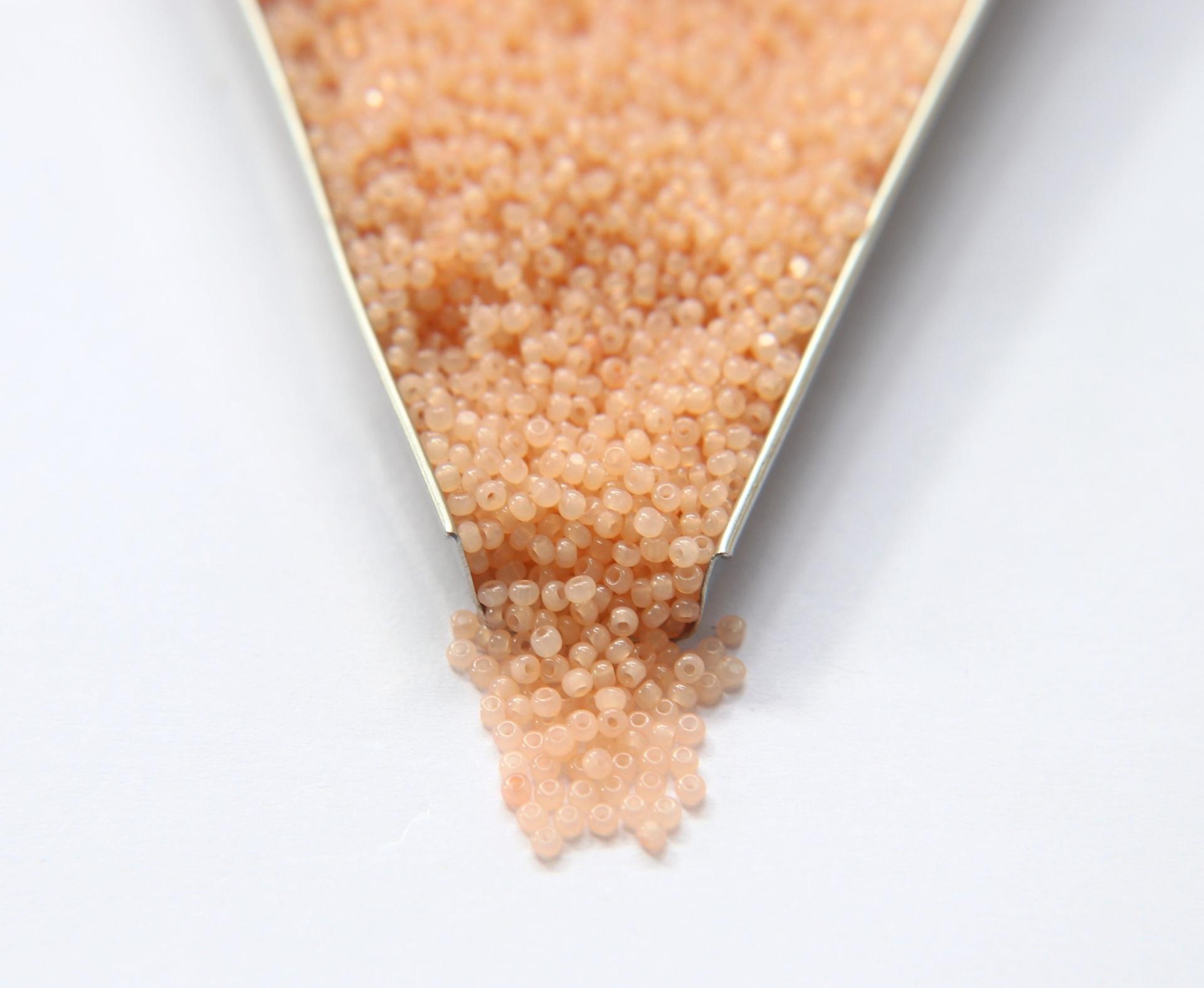 11/0 Charlotte True Cut Beads Light Peach Opal 10/20/50/250/500 Grams Premium Seed beads, native supply