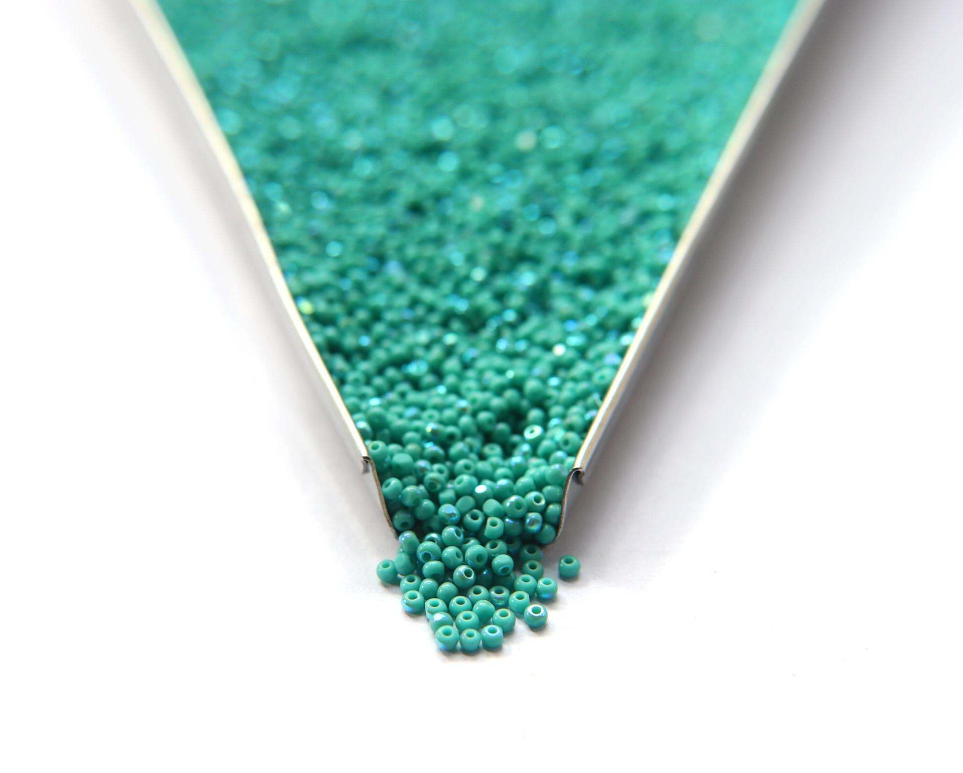11/0 Charlotte Cut Beads Patina Opaque Aqua Green Aurore Boreale 10/20/50/250/500 Grams PREMIUM MATERIALS, Native supplies