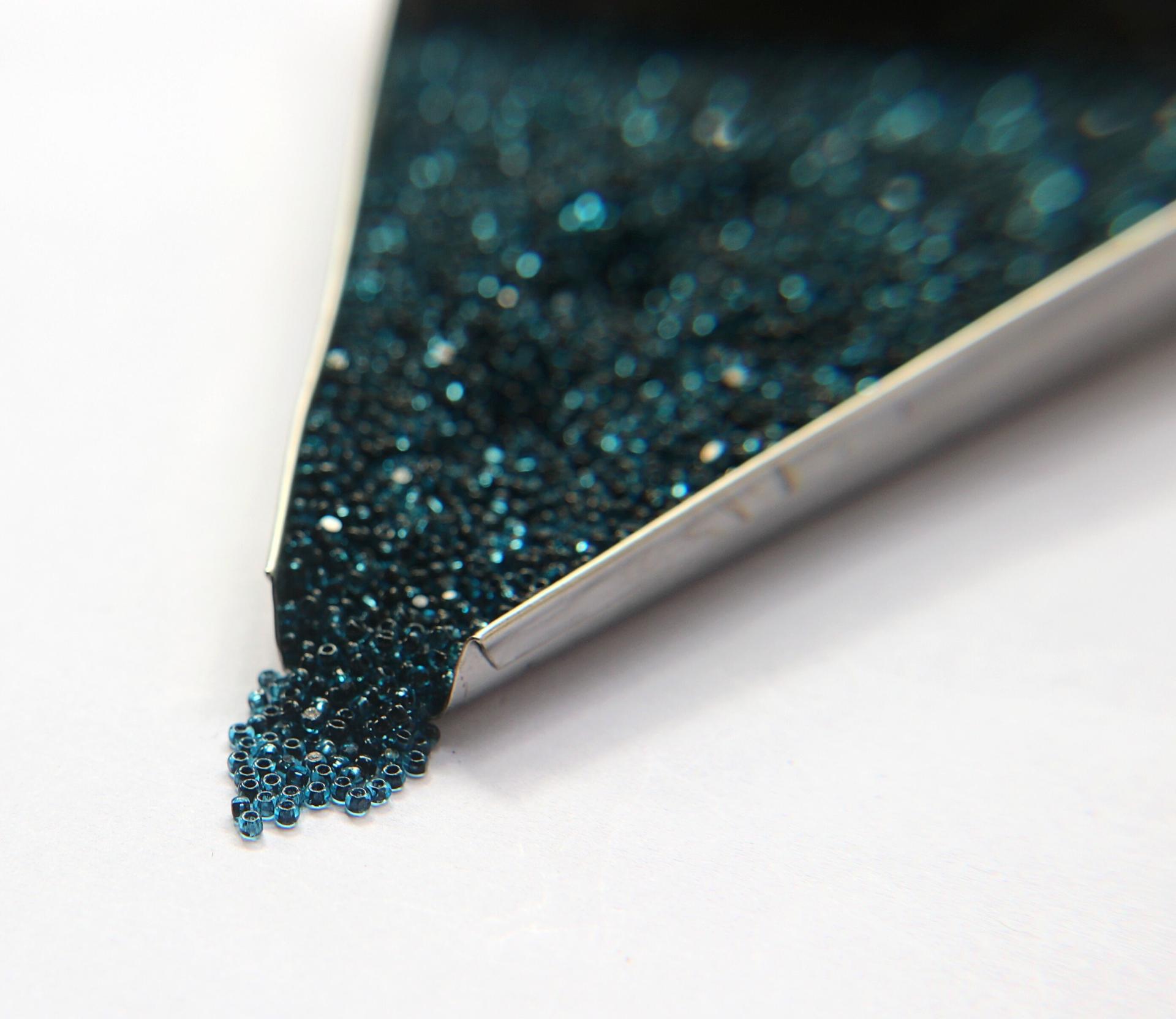 11/0 True cuts Charlotte Beads Aqua Jet Lined 10/20/50/250/500 Grams PREMIUM SEED BEADS, Native Supply