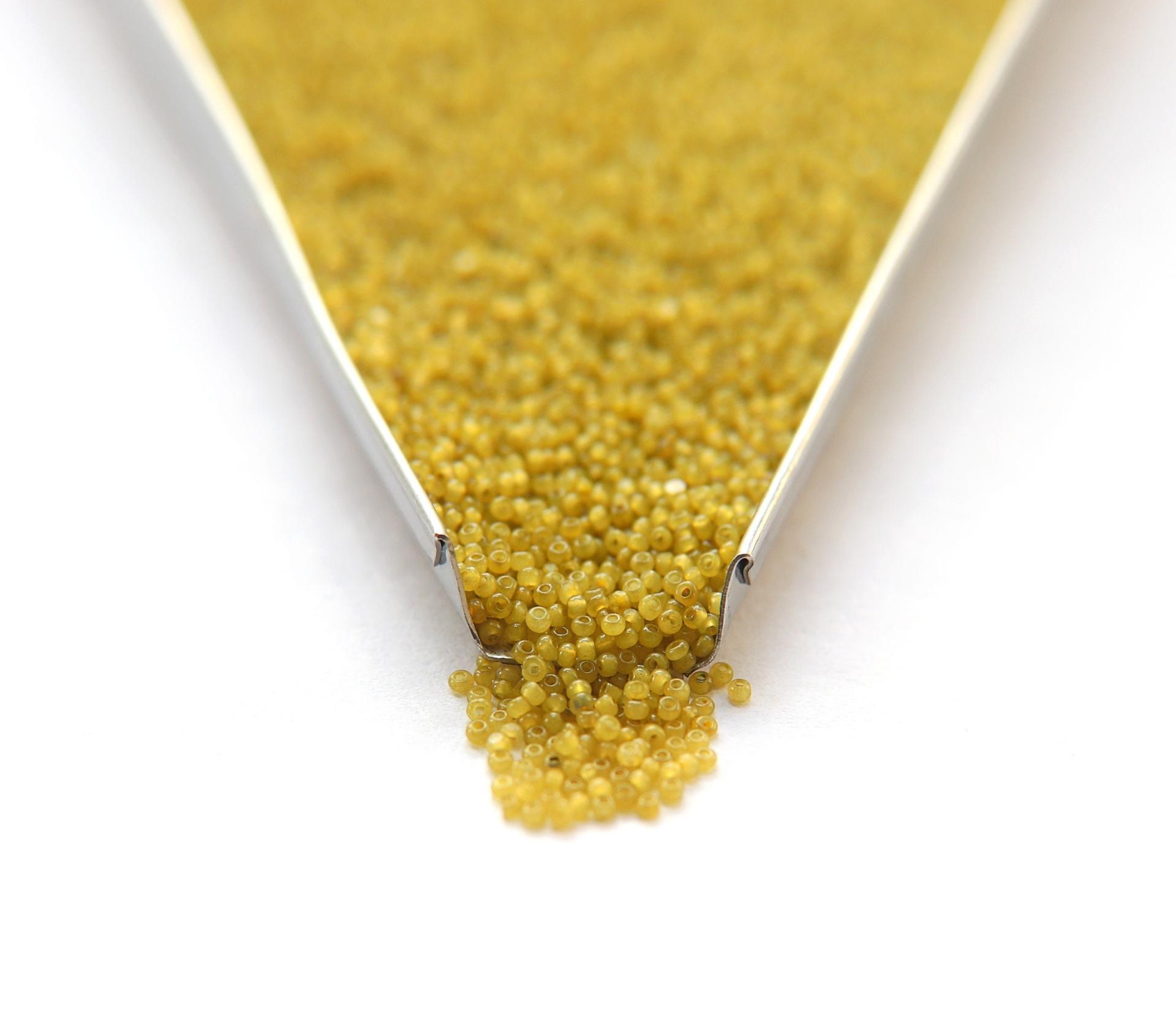 13/0 Charlotte Cut Beads Lime Opal 5/10/20/50/250/500 Grams PREMIUM SEED BEADS, Native Supply