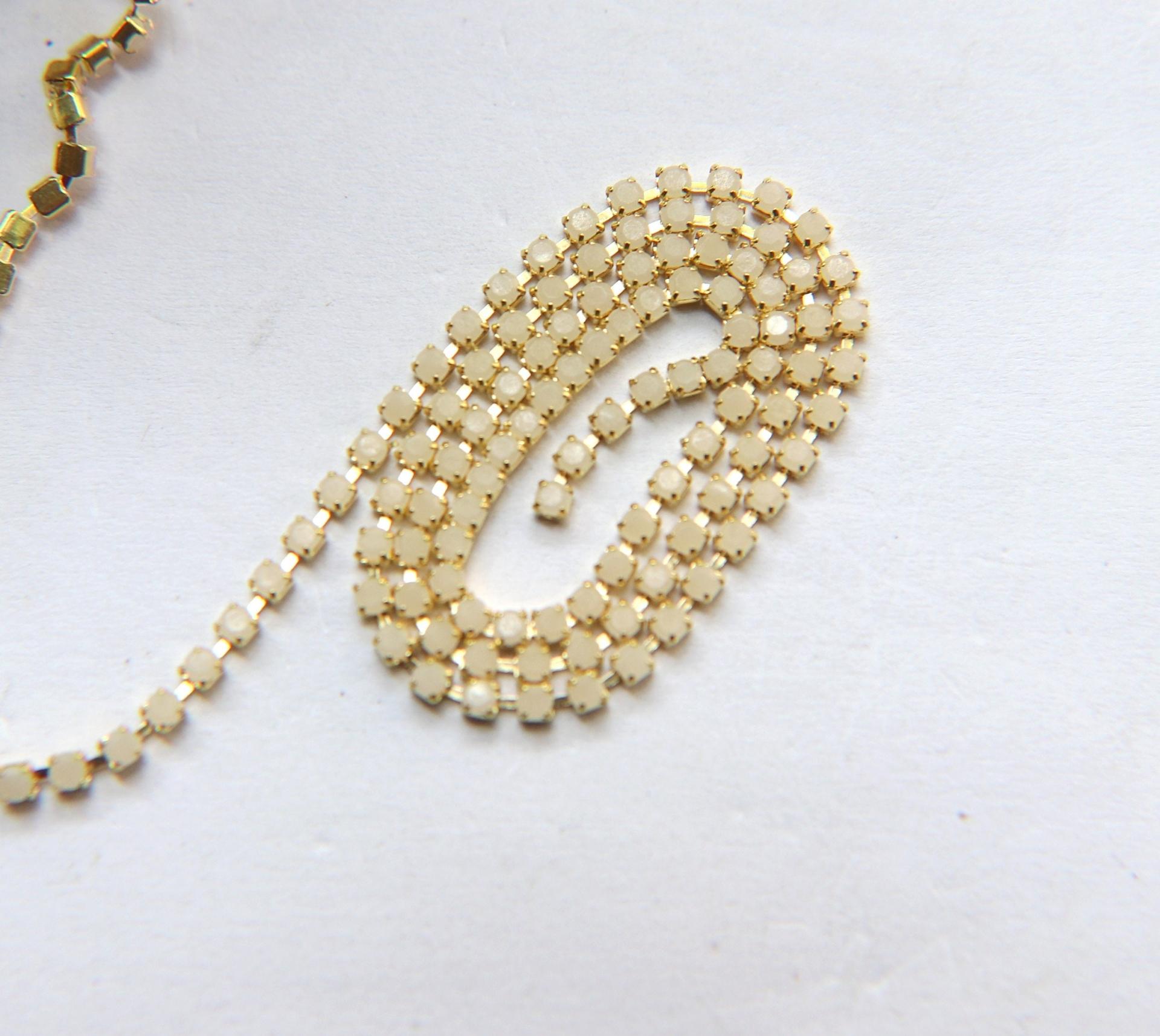 6 SS Rhinestone Chain Vintage Glass Pressed Chatons Alabaster 2mm 1/2/5/15 Meters vintage findings, strass chains, craft supplies