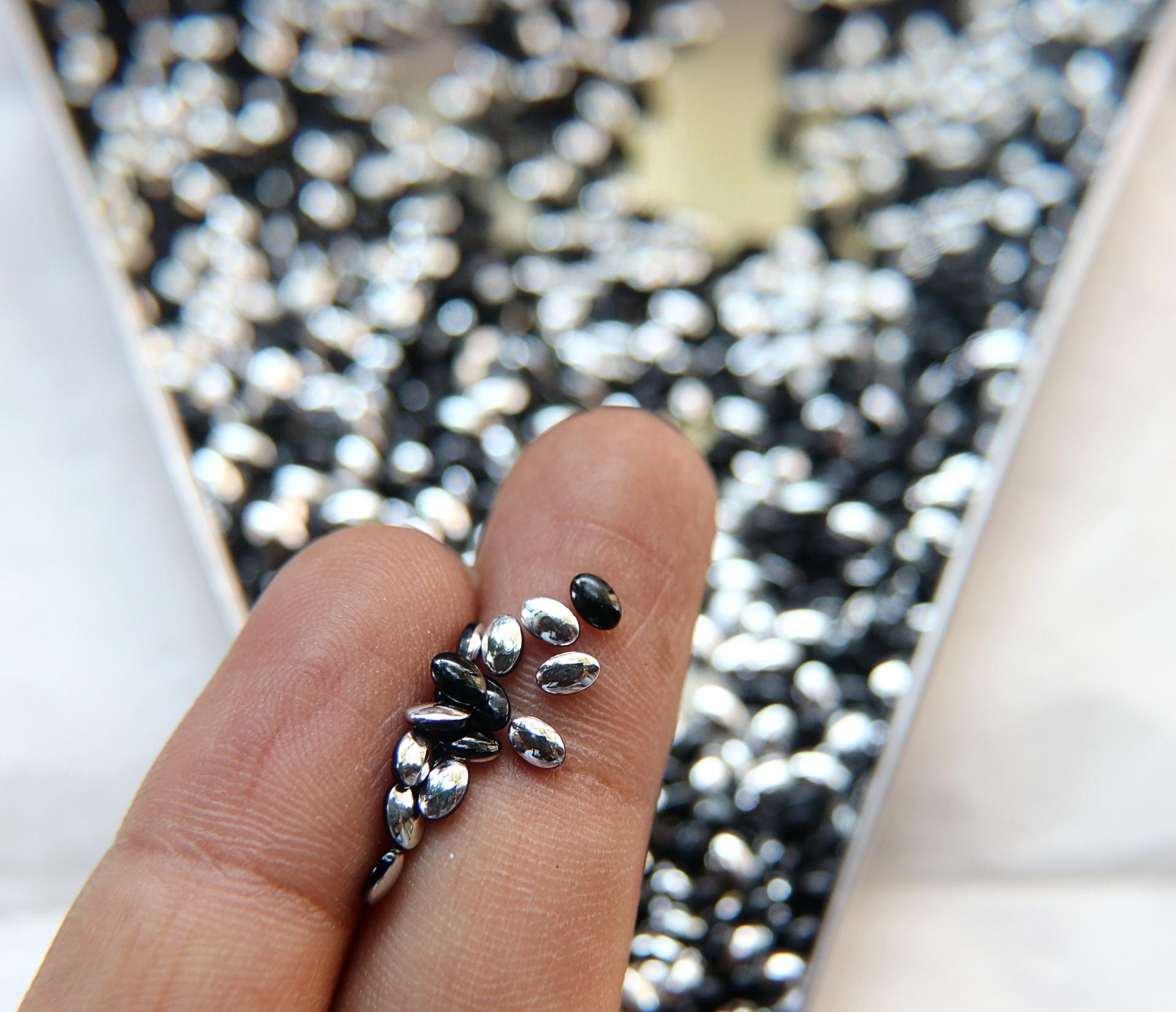 4x3 mm Vintage Swarovski fancy Oval in Jet Comet Argent Light 18/36/72/144/720 Pieces Jewery making stones gemstones, fancy stones