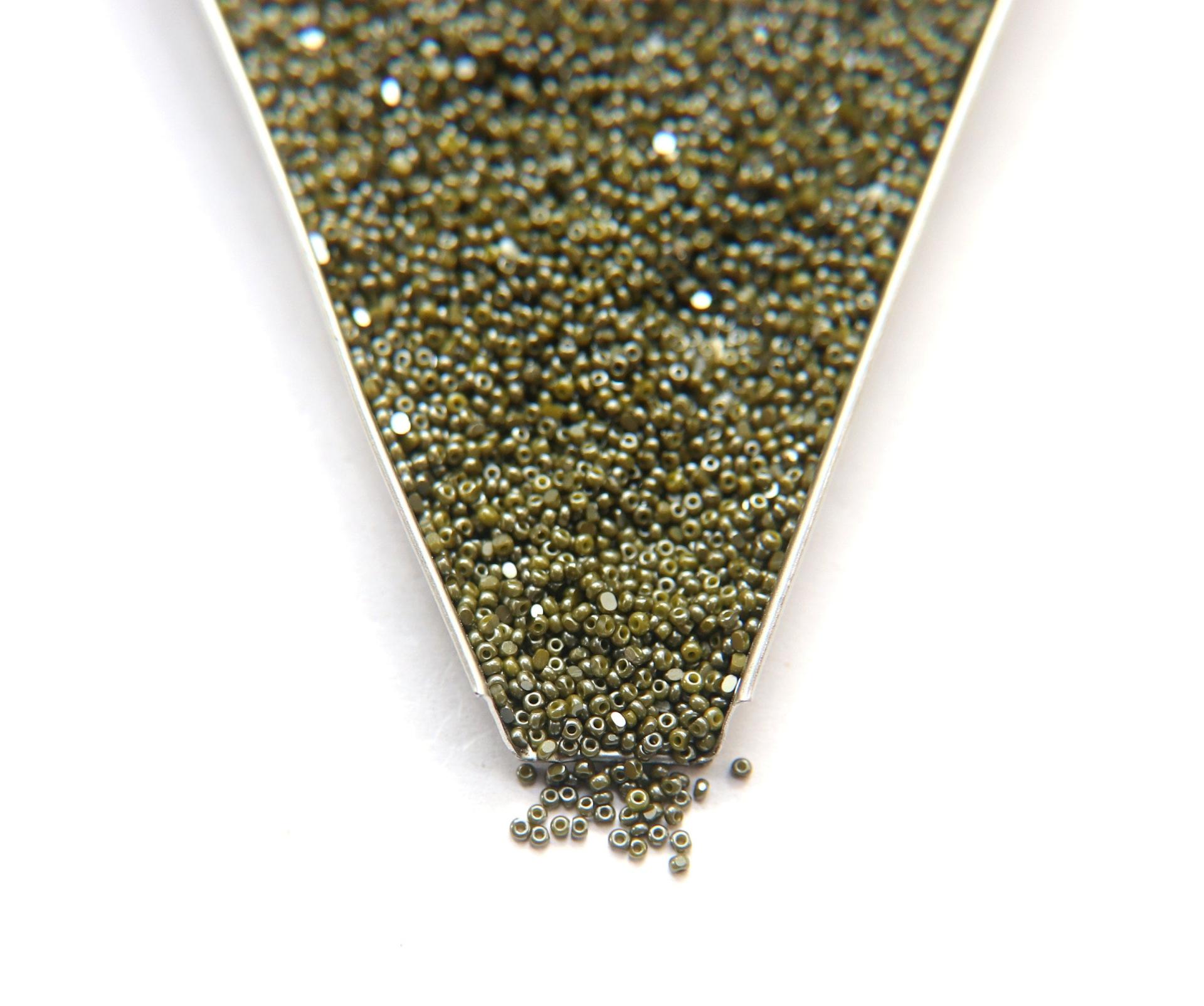 Charlotte true Cut Beads 13/0 Ionized Opaque Olivine 5/10/20/50/250/500 Grams Native Beads Supply