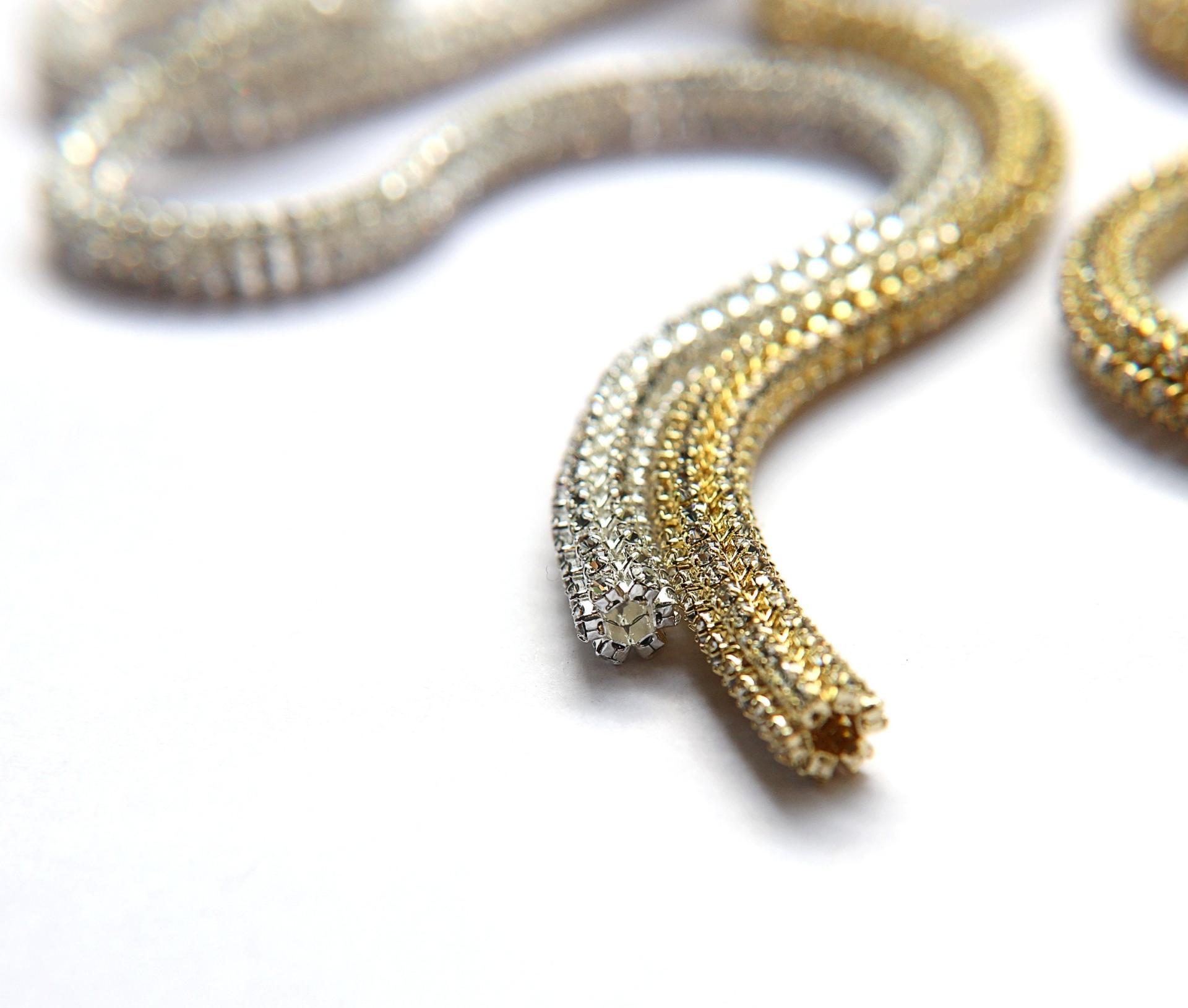 Swarovski Serpentine chain Round Rhinestone lace in Silver Plating 7mm thick for embellishments/Jewellery/couture inside (Hole 3mm) jacket