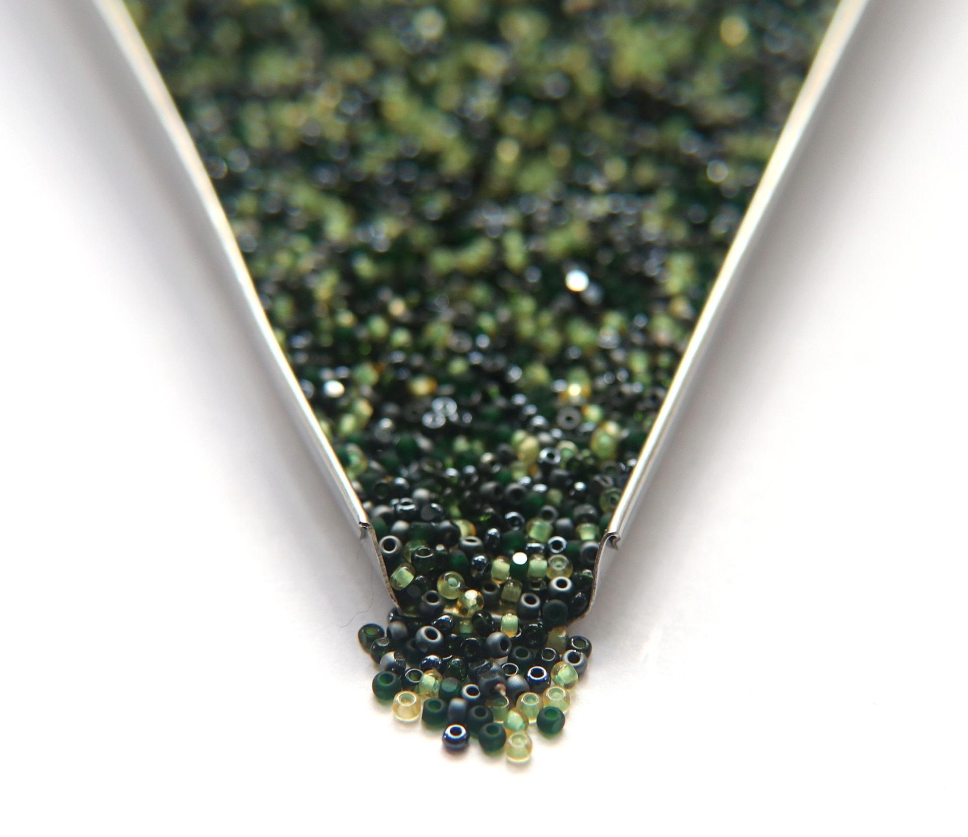 11/0 True cuts Charlotte Beads Deep Forest Mix Beads 10/20/50/250/500 Grams PREMIUM SEED BEADS, Native Supply, beads soup
