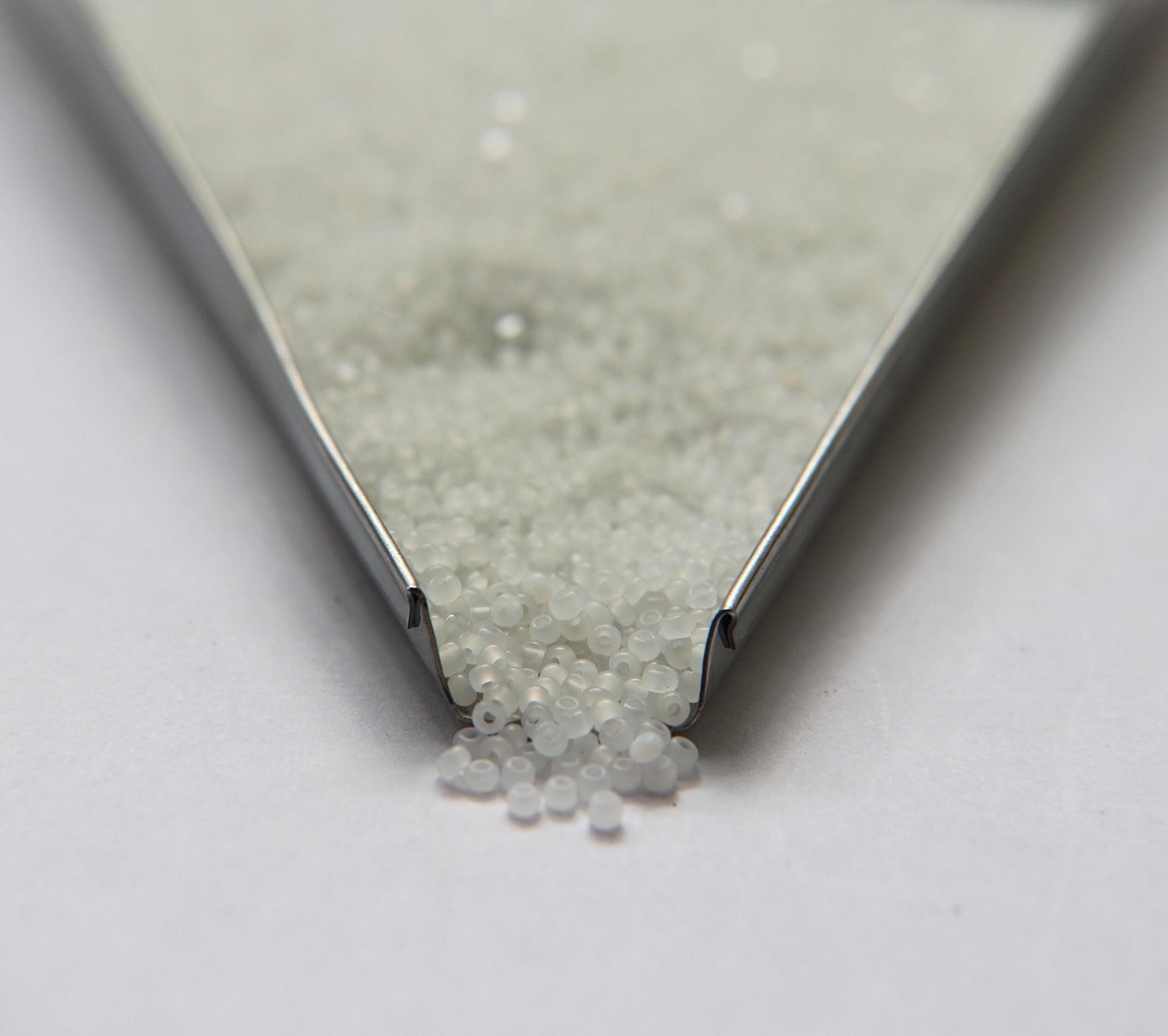 11/0 Charlotte Cut Beads Matt White Opal 10/20/50/250/500 Grams PREMIUM SEED BEADS