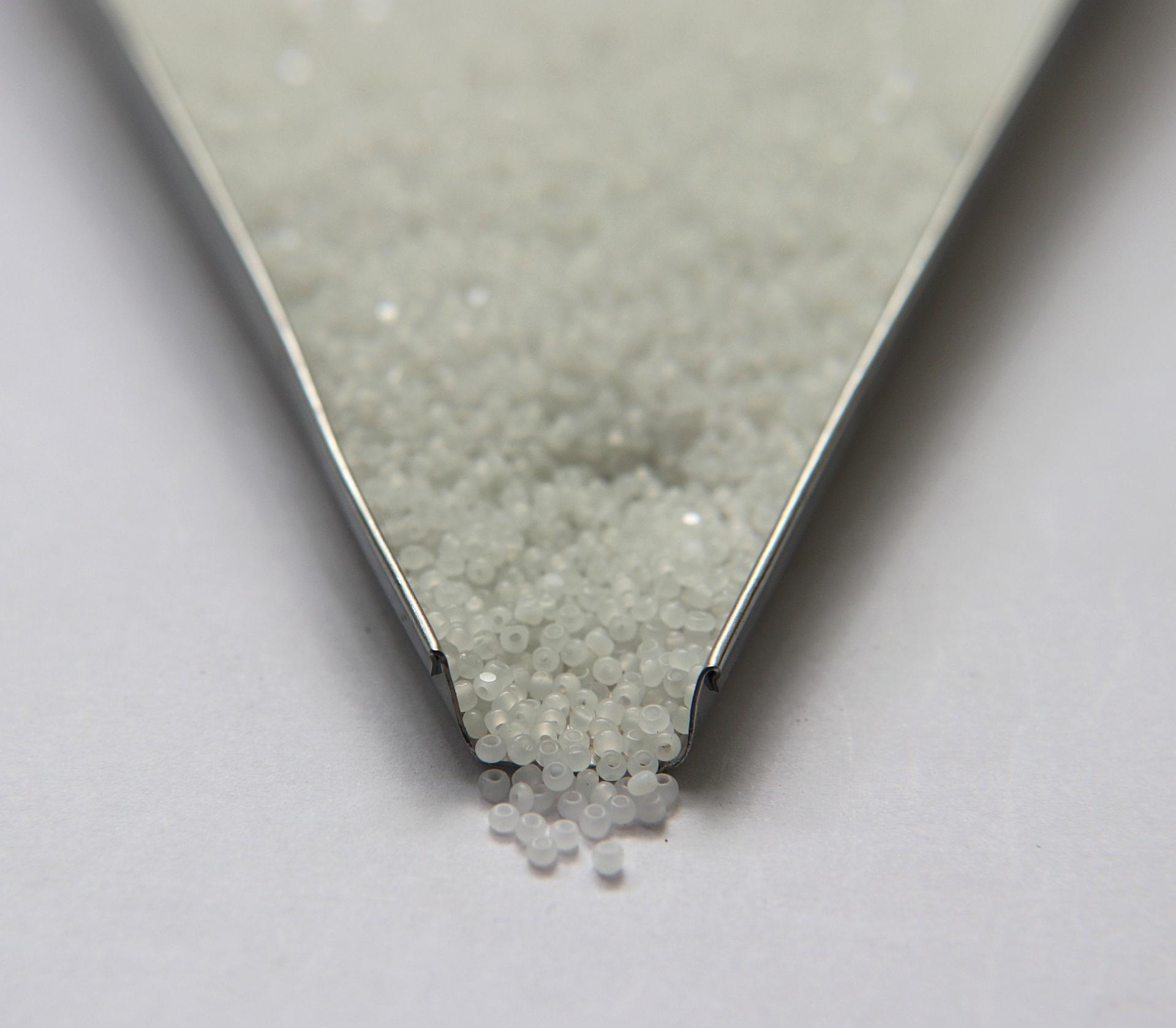 11/0 Charlotte Cut Beads Matt White Opal 10/20/50/250/500 Grams PREMIUM SEED BEADS