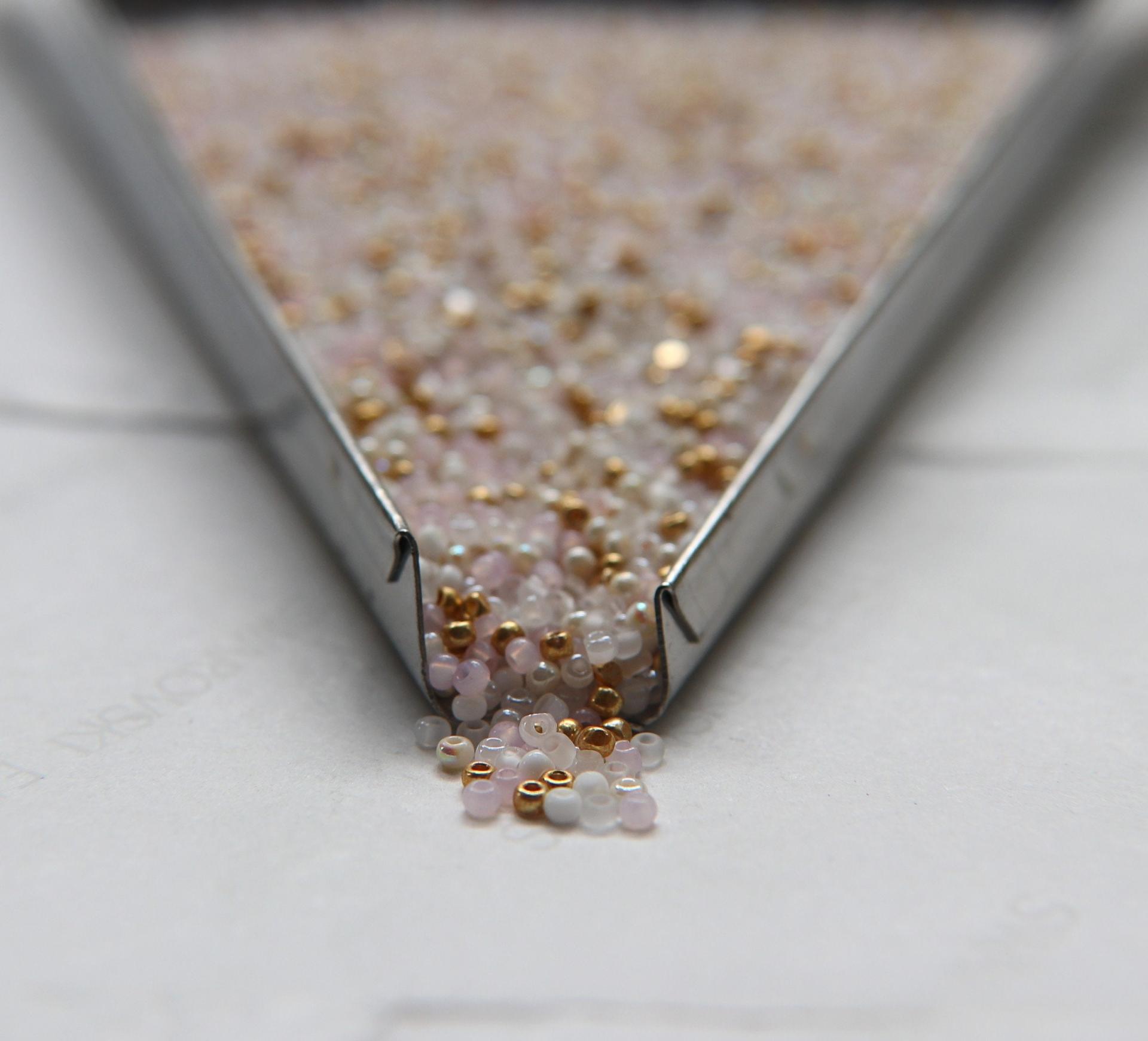 11/0 True cuts Charlotte Beads June Bride Mix Beads 10/20/50/250/500 Grams PREMIUM SEED BEADS, Native Supply