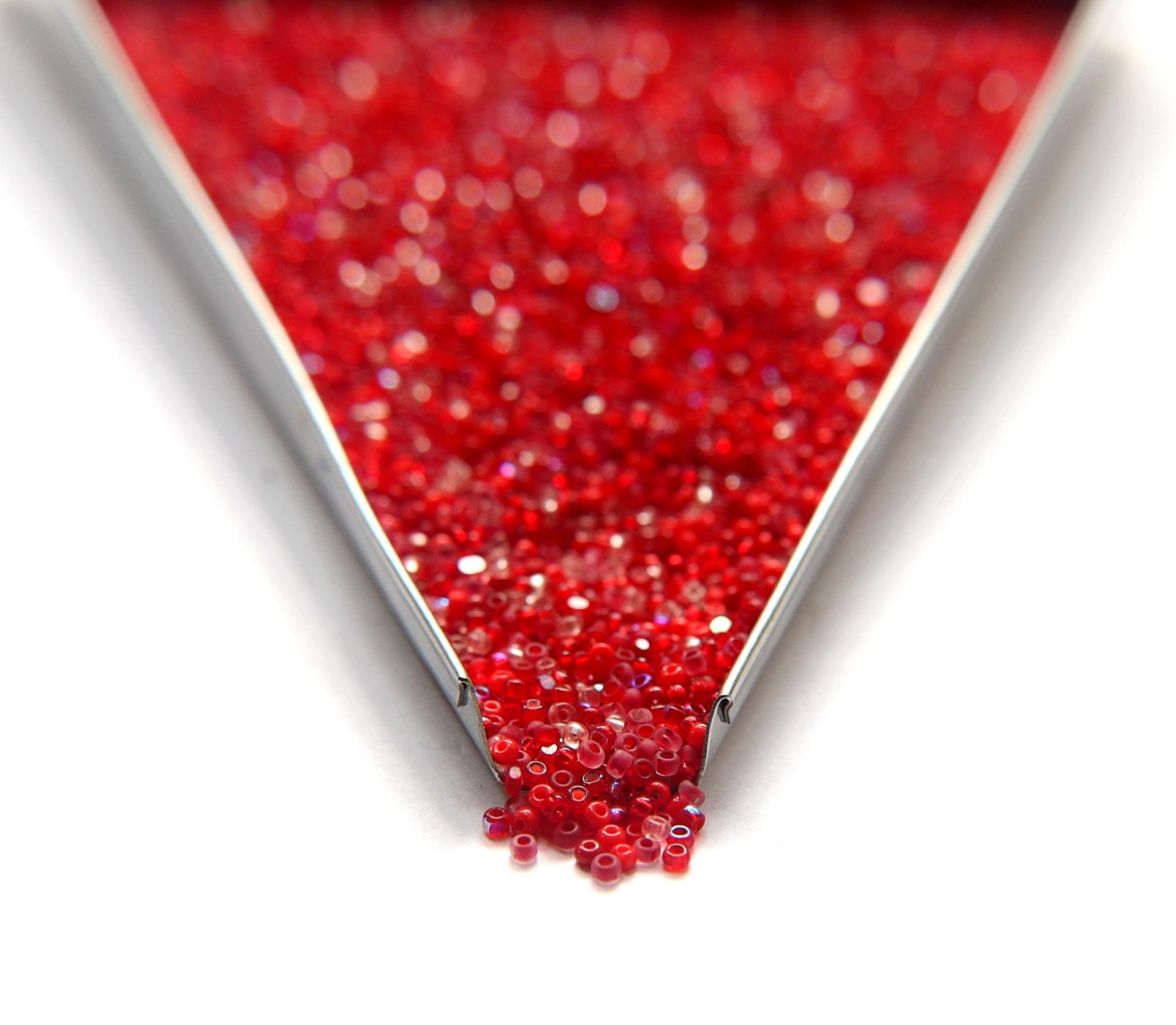 11/0 13/0 True cuts Charlotte Beads Ruby Red Mix Beads 10/20/50/250/500 Grams PREMIUM SEED BEADS, Native Supply, beads soup, mix seed beads