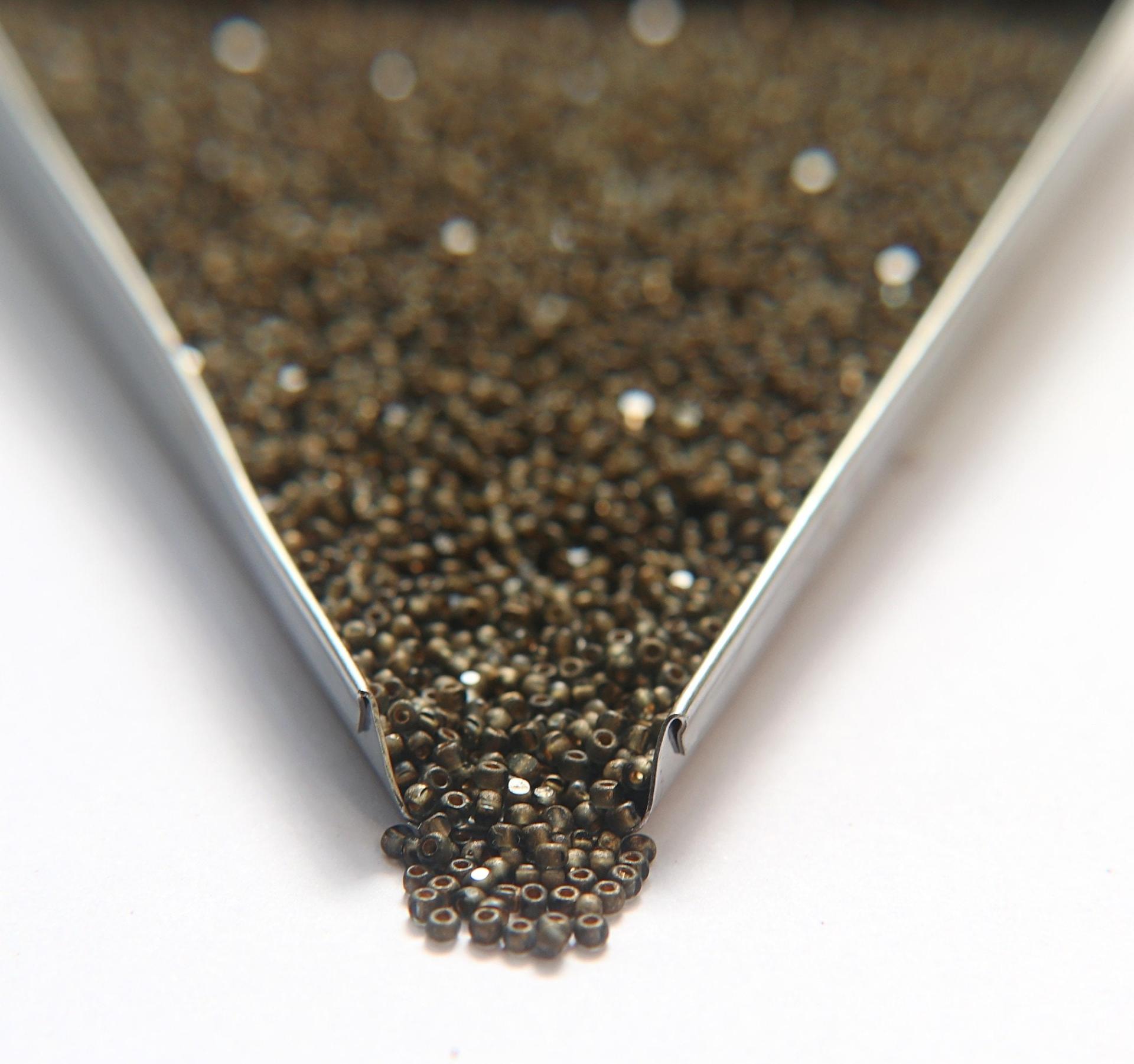 11/0 Charlotte Cut Beads Matt Black Diamond Antique Gold Lined 10/20/50/250/500 Grams embroidery materials, jewelry making, native beads