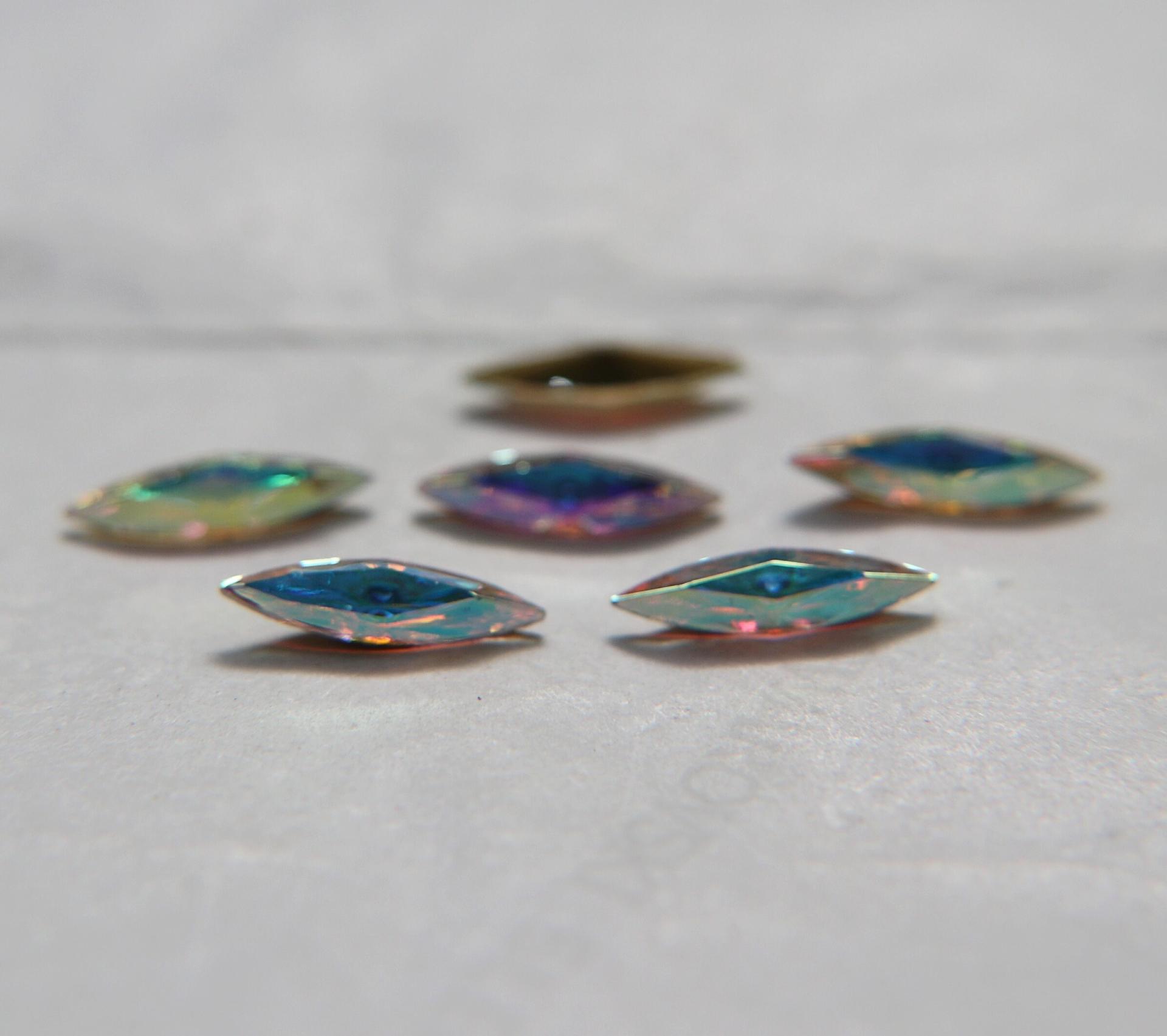 15x4mm Swarovski Crystal Aurore Boreale Marquise, New Vintage Pointy Back Navette 4200 crystals, gold foil 6/24 Pieces Jewery making stones