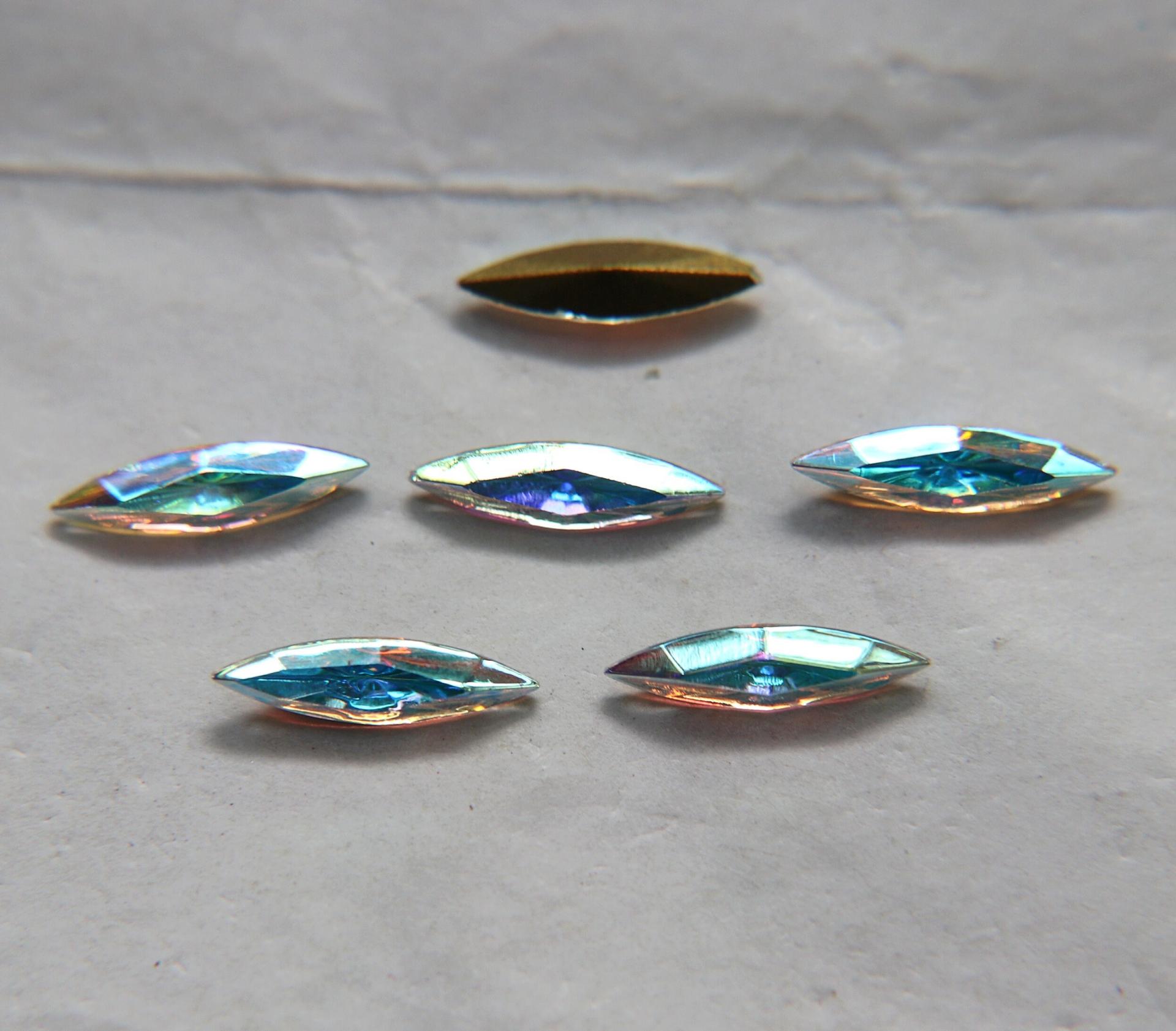 15x4mm Swarovski Crystal Aurore Boreale Marquise, New Vintage Pointy Back Navette 4200 crystals, gold foil 6/24 Pieces Jewery making stones