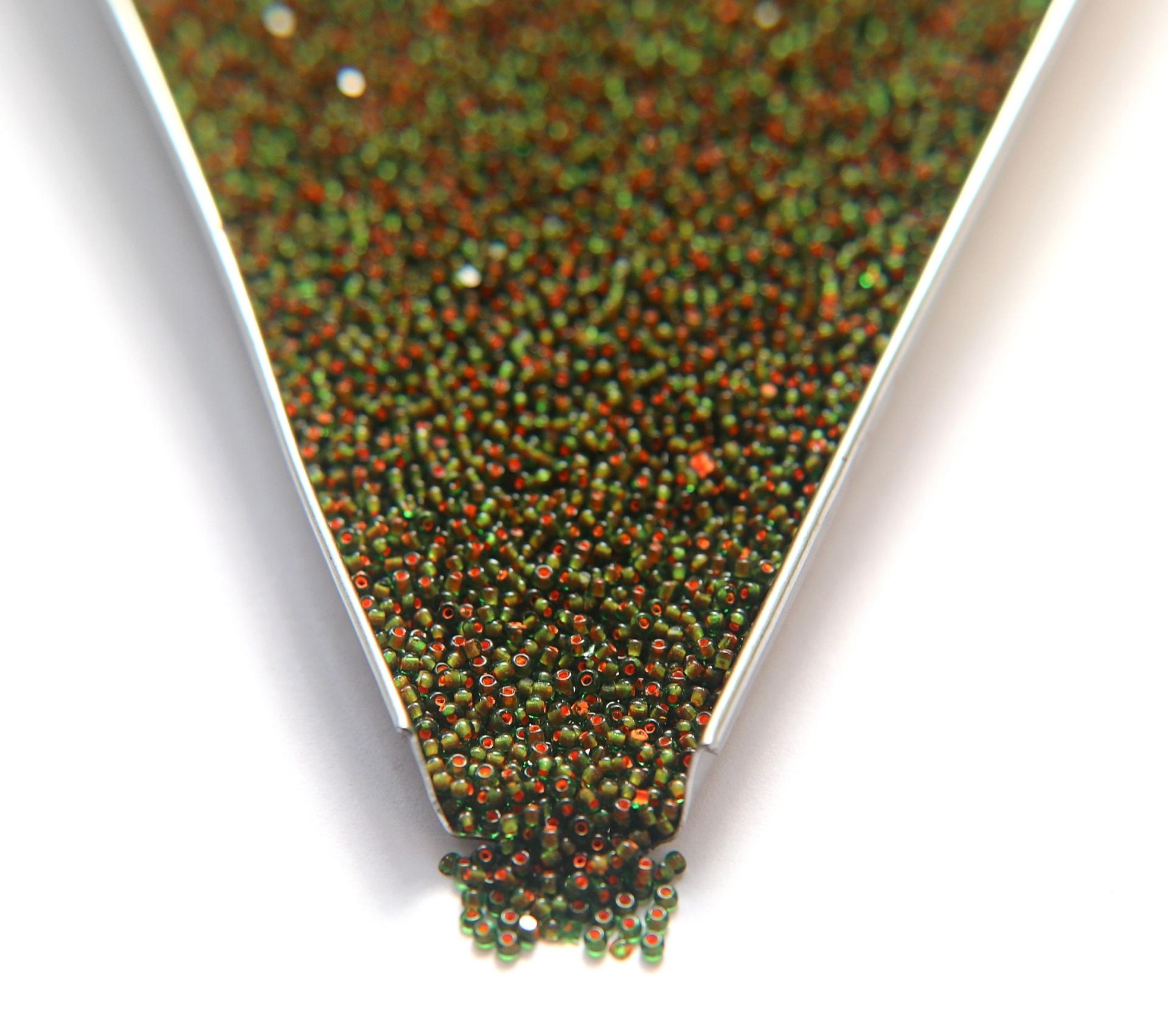 13/0 True cuts Charlotte Cut Beads Green Neon Orange Lined 5/10/20/50/250/500 GRAMS jewellery rare heart beads, jewelry supply, native beads