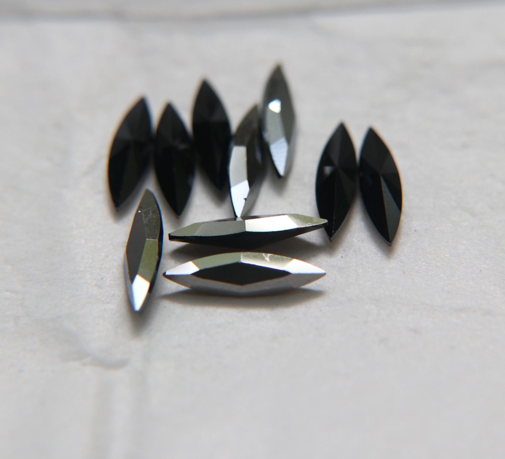 15x4mm Swarovski Jet Gunmetal Marquise, New Vintage Pointy Back Navette 4200 crystals, gold foil 6/24 Pieces Jewery making stones