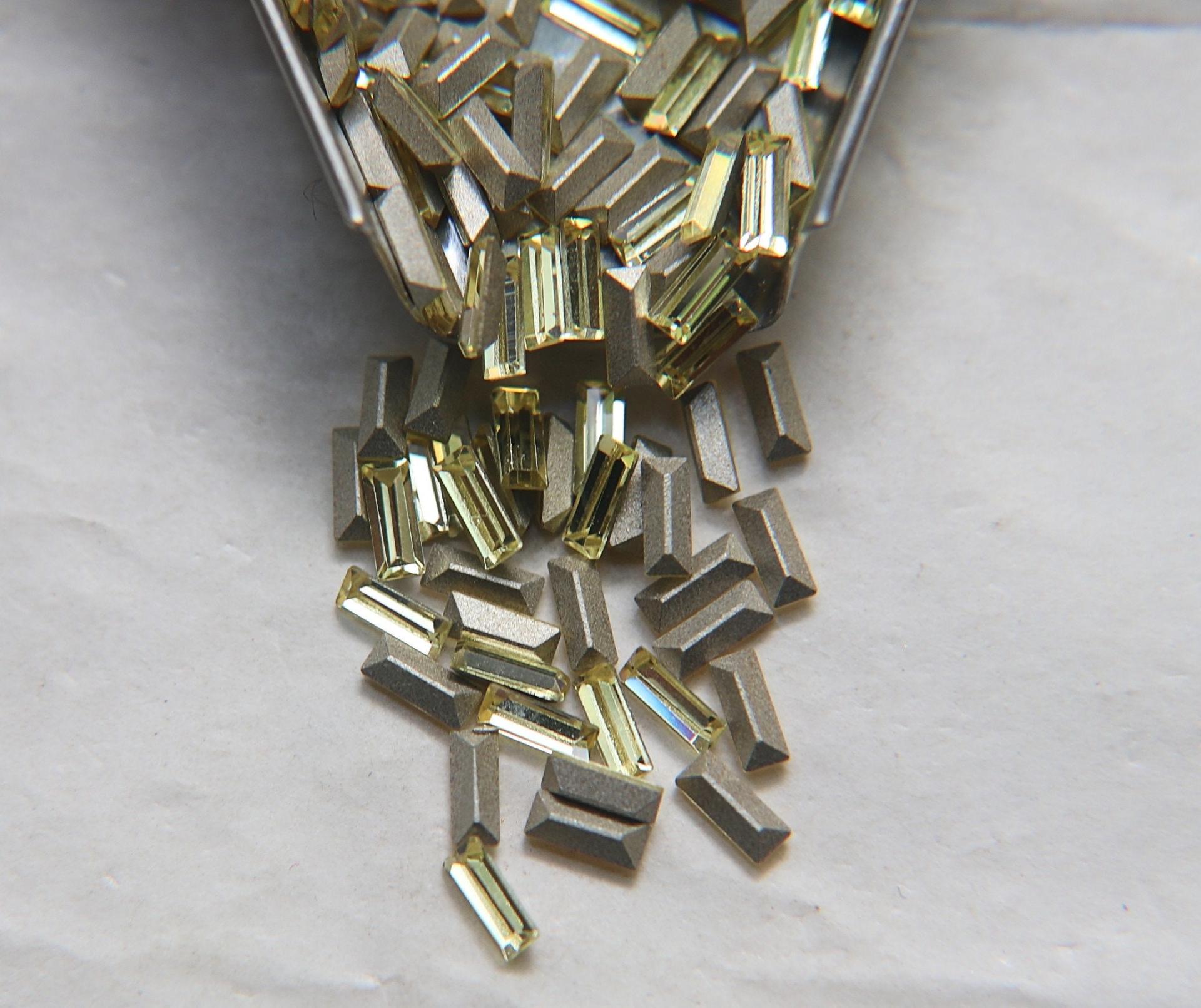 Swarovski 4501 Amethyst Baguette Fancy Stone 5mm x 2mm 12/36/144/432/720 Pieces gemstones, jewlery making, color zirconium