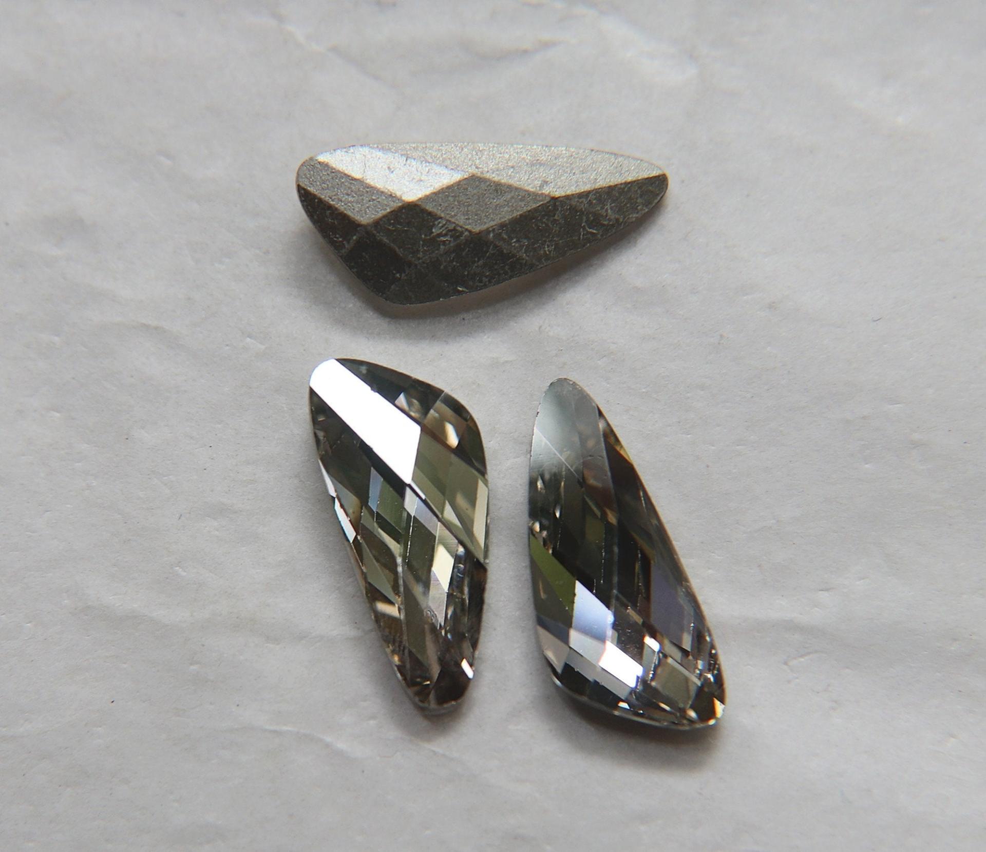 Vintage Swarovski 23X10 mm Wing 4790 Foiled Premier Crystal Rhinestones 2/6/24/72/144 Pieces gemstones, jewlery