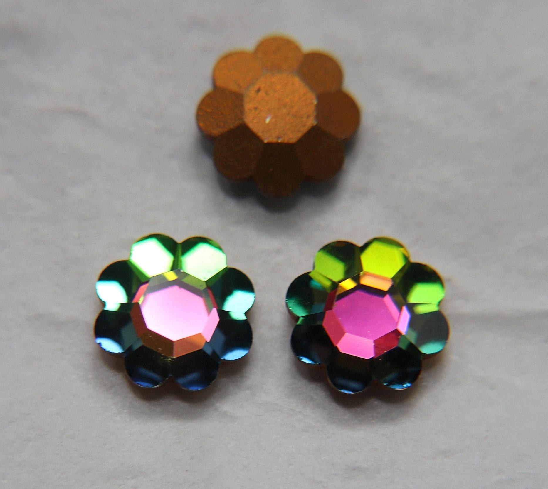 14mm Swarovski Vintage Flower Foiled Rhinestones in Vitrail Medium 2/6/12/36/72 pieces Vintage findings, jewellery parts