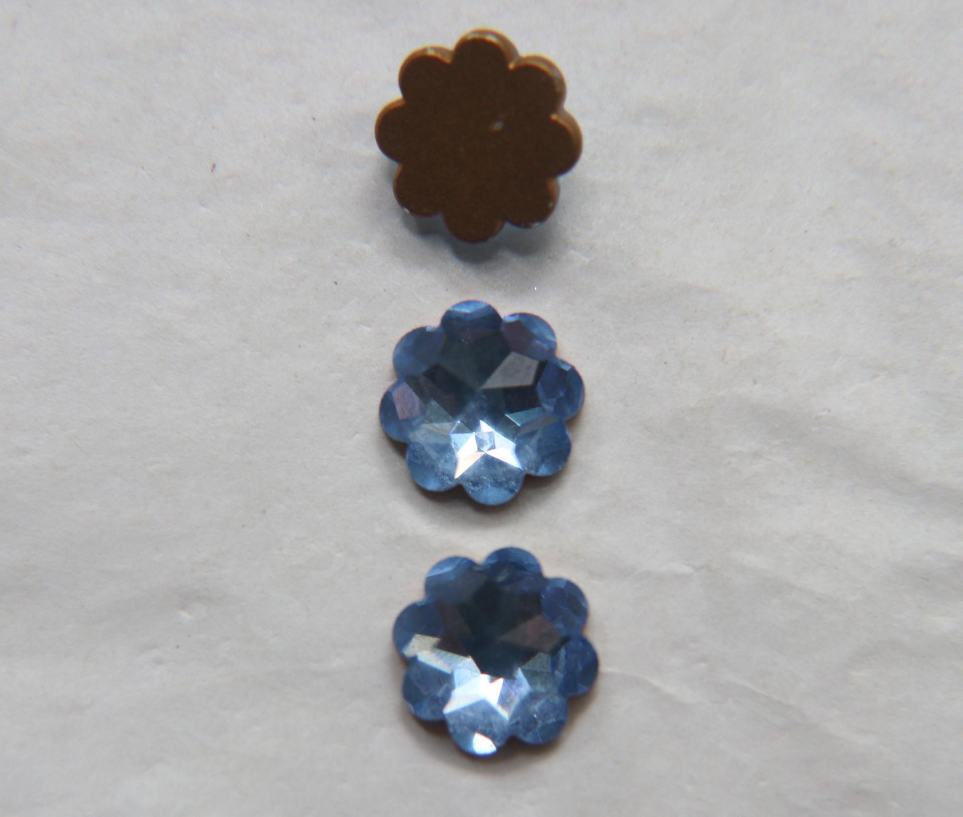 12mm Swarovski Vintage Flower Foiled Flat Back Rhinestones in Light Sapphire 2/6/12/36/72 pieces Vintage findings, jewellery parts