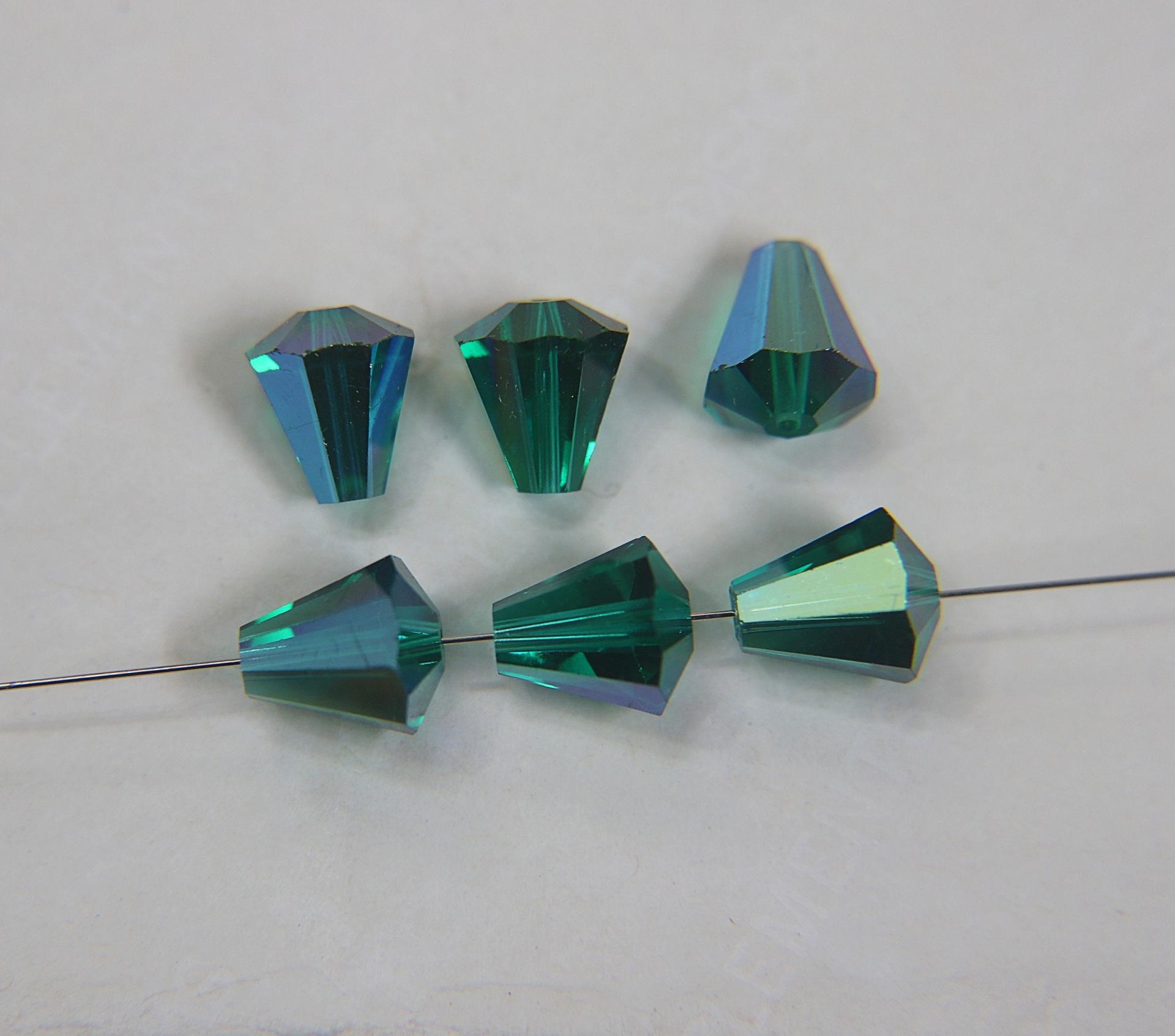 5400 Vintage 11X10 mm Swarovski crystal bead cone shape (4 Colours) Swarovski Elements 6/12/36 Pieces, jewelry making
