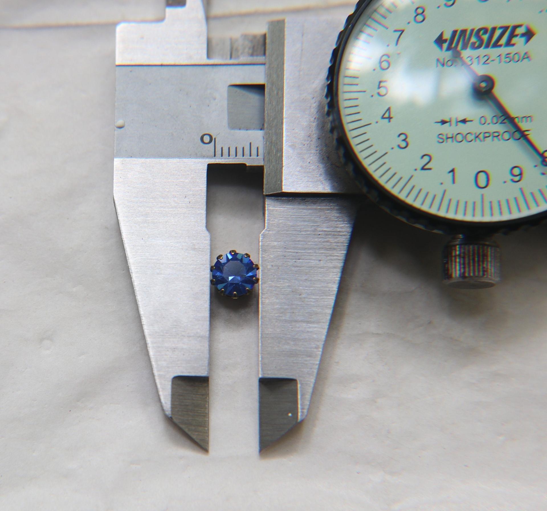 Swarovski 30ss Vintage Crown Prong Settings in (6 Colours) 12/24/100/500 Pieces jewelry supplies, strass embellishments, vintage rare