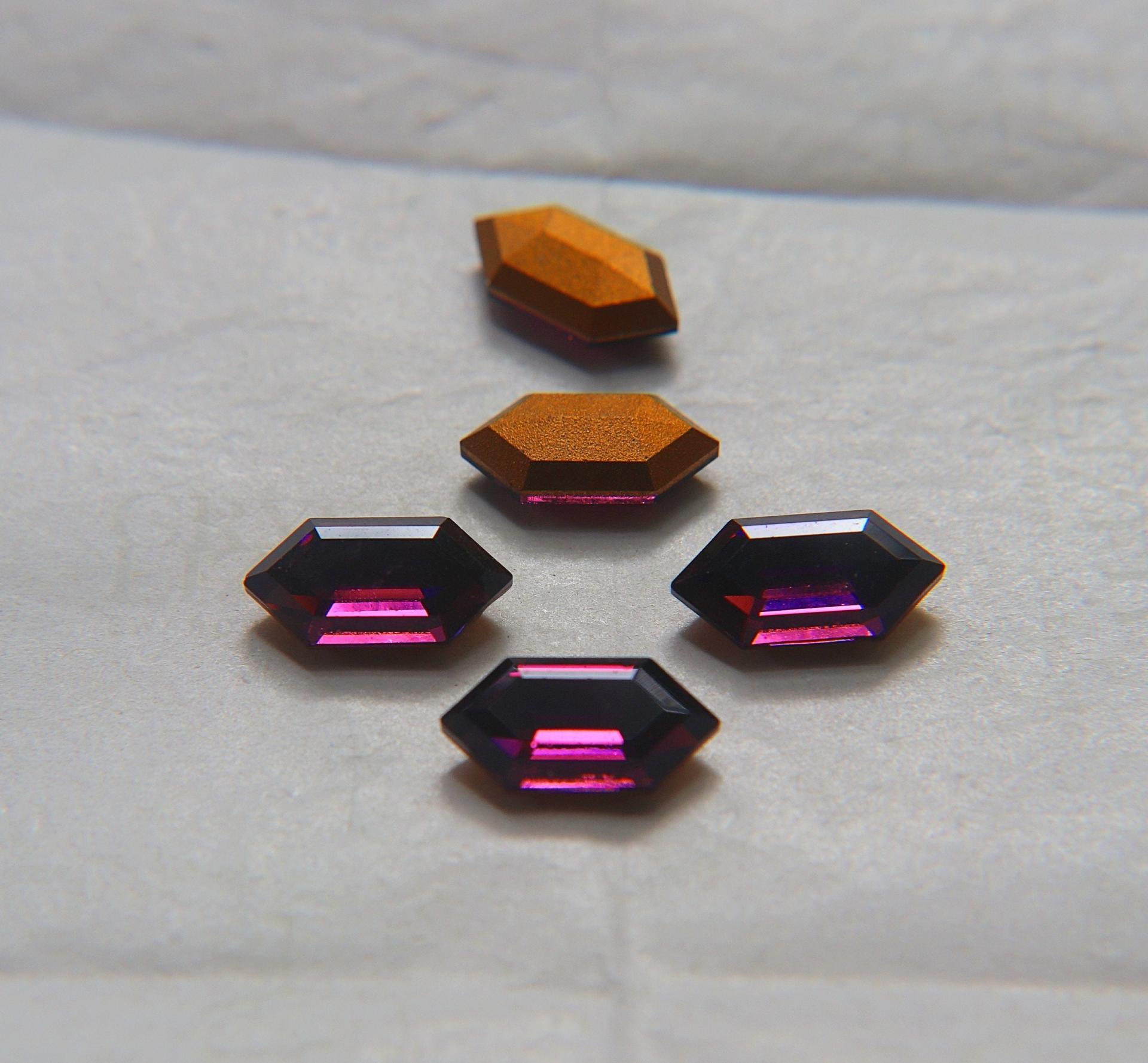 Vintage Swarovski 16.5 x 8.4mm Elongated Fancy rare stones (5 Colours) 6/12/36/144 Pieces gemstones, jewlery making, color zirconium