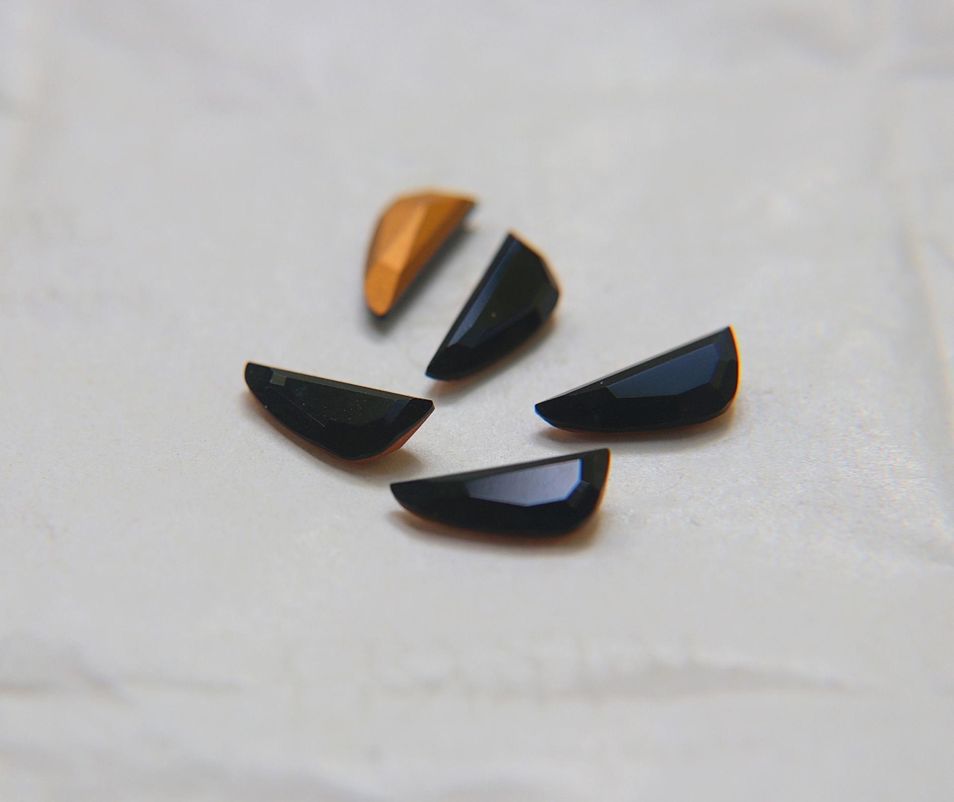 Vintage Swarovski 14x6 mm unusual sword Shape Jet Fancy stones Premier Crystal Rhinestones 6/12/24/72 Pieces gemstones