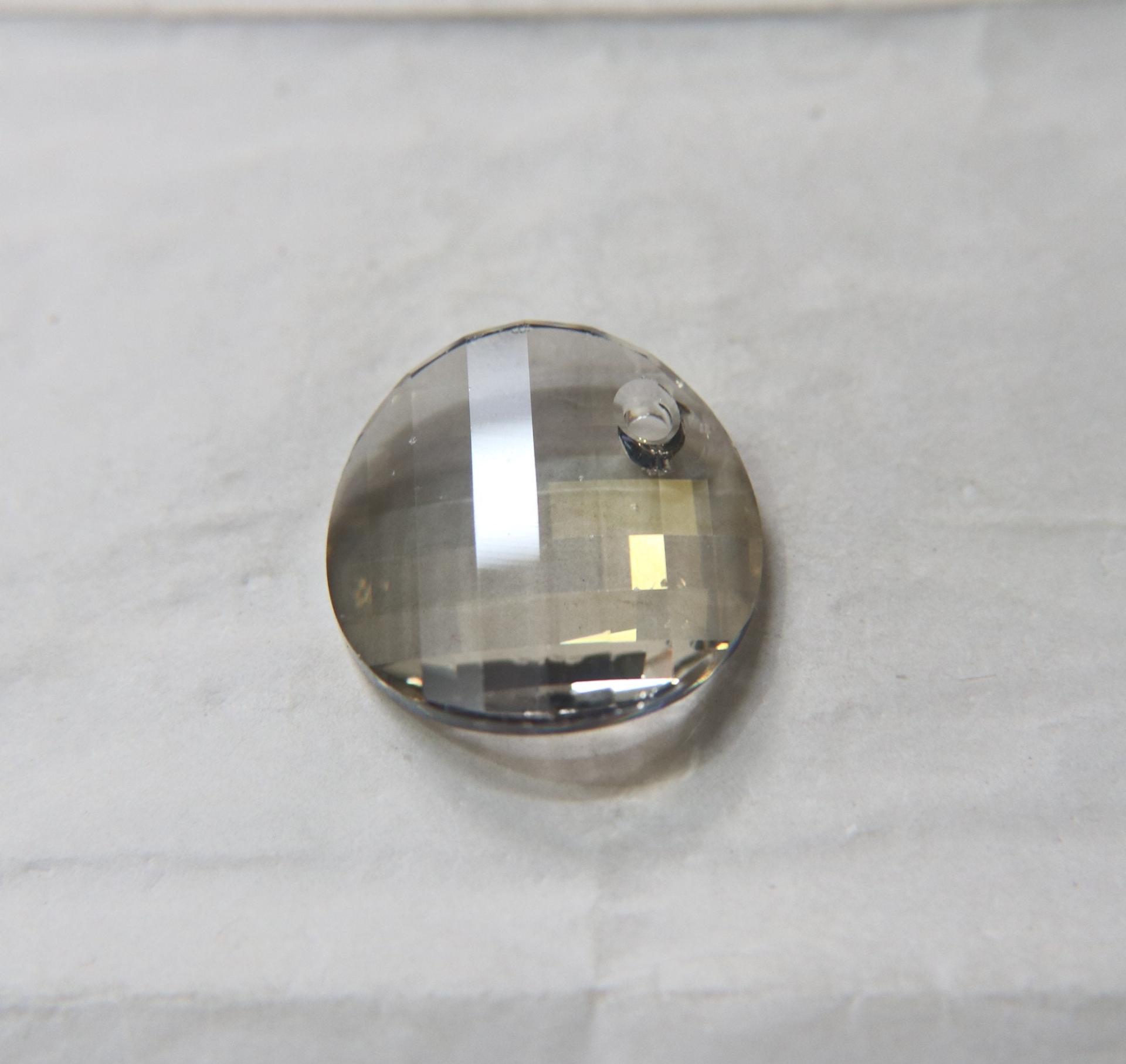 Swarovski 6621 TWIST Crystal Pendant Bead 28mm Pendant Beads vintage findings, jewelry making, wedding decorations