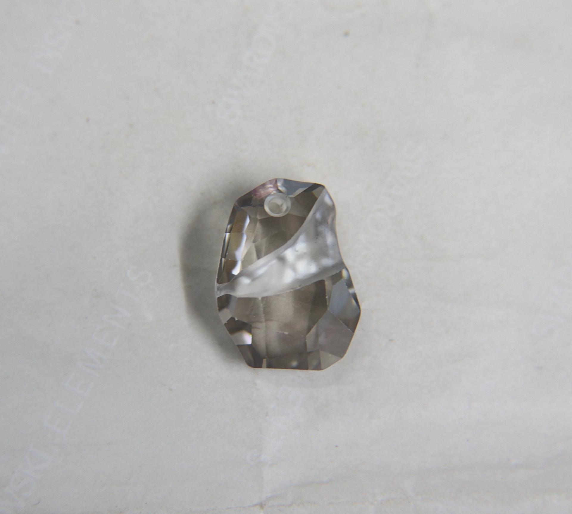 27mm Swarovski 6191 - LIMITED DESIGNER EDITION Divine Rock Pendant Fancy Crystal drop in Crystal vintage findings, jewelry