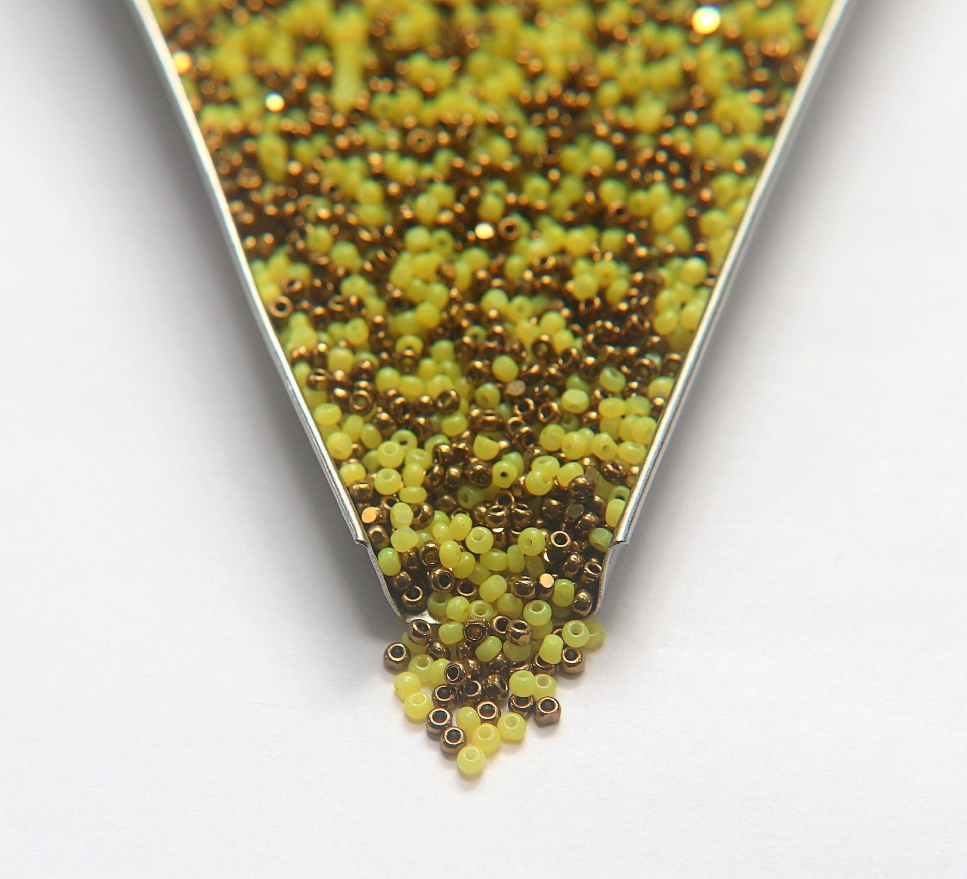 11/0 Charlotte true Cut Beads Designer Mix (12 Colors) 10/20/50/250/500 Grams Premium Seed Beads, Rare Beads, Native Supply