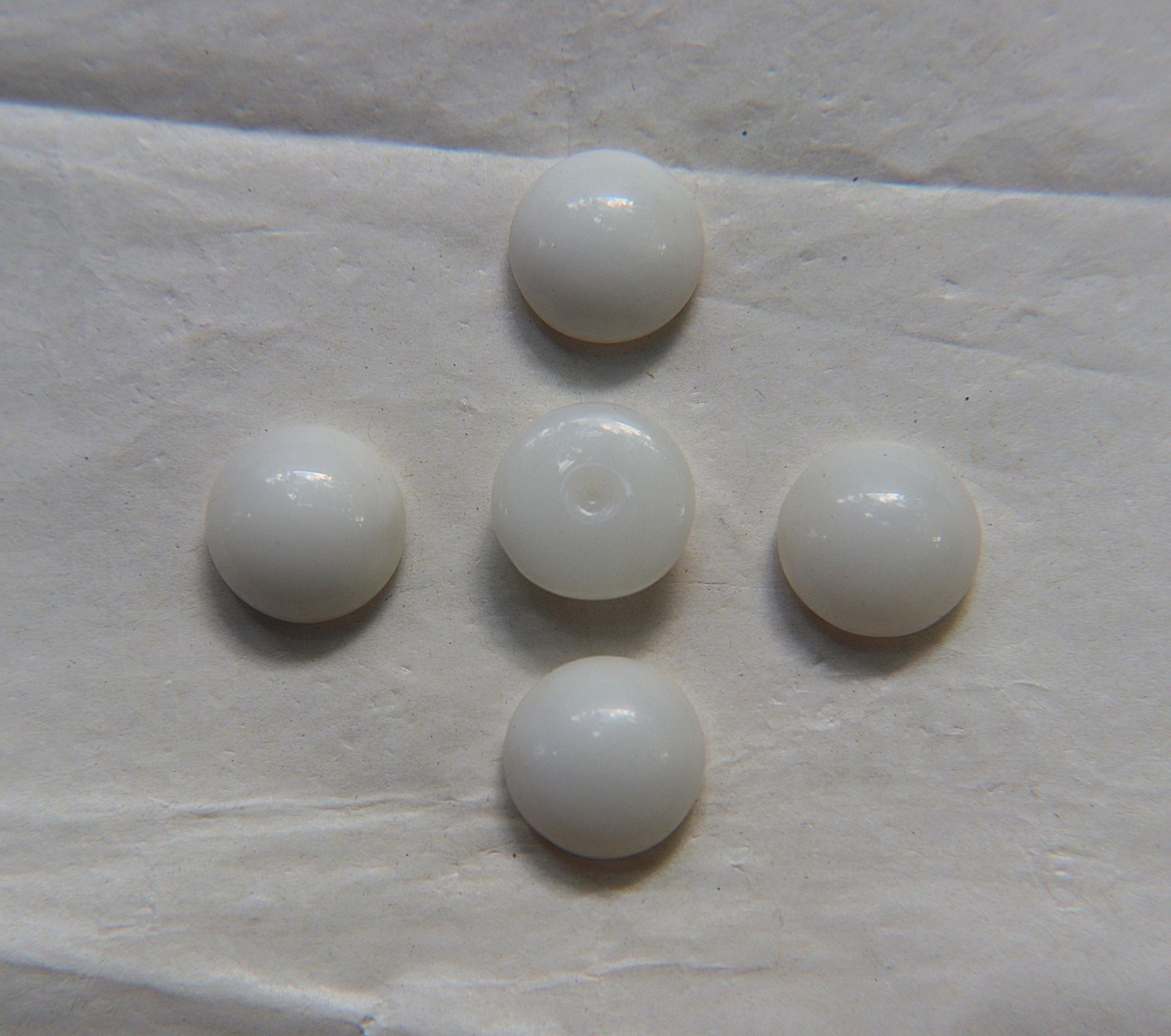 Swarovski 14 mm Vintage in White Alabaster Flat Back Oval Cabochon Cabs 2/6/36/72/144 Pieces
