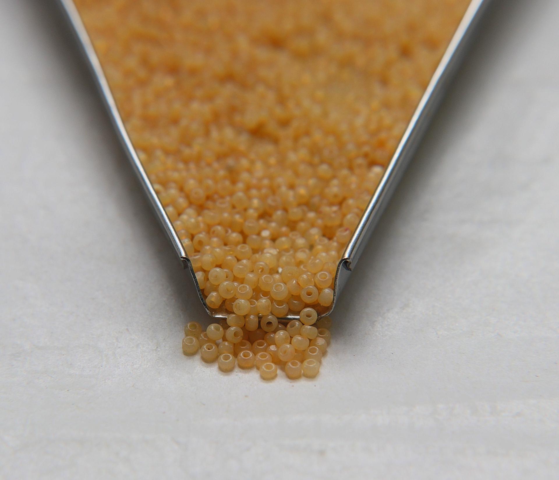 13/0 Charlotte True Cut Beads Wheat Opal 5/10/20/50/250/500 Grams Premium Seed beads, native supply