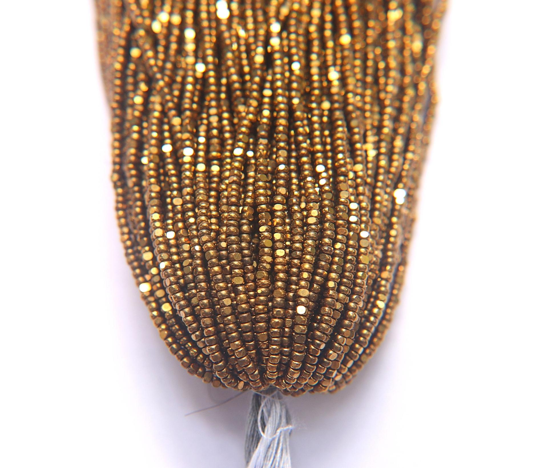11/0 Hanks Charlotte Cut Beads Dorado 1/5/25/50/100 Hanks 2.0mm glass beads, jewelry supply, findings, craft supply, vintage supply