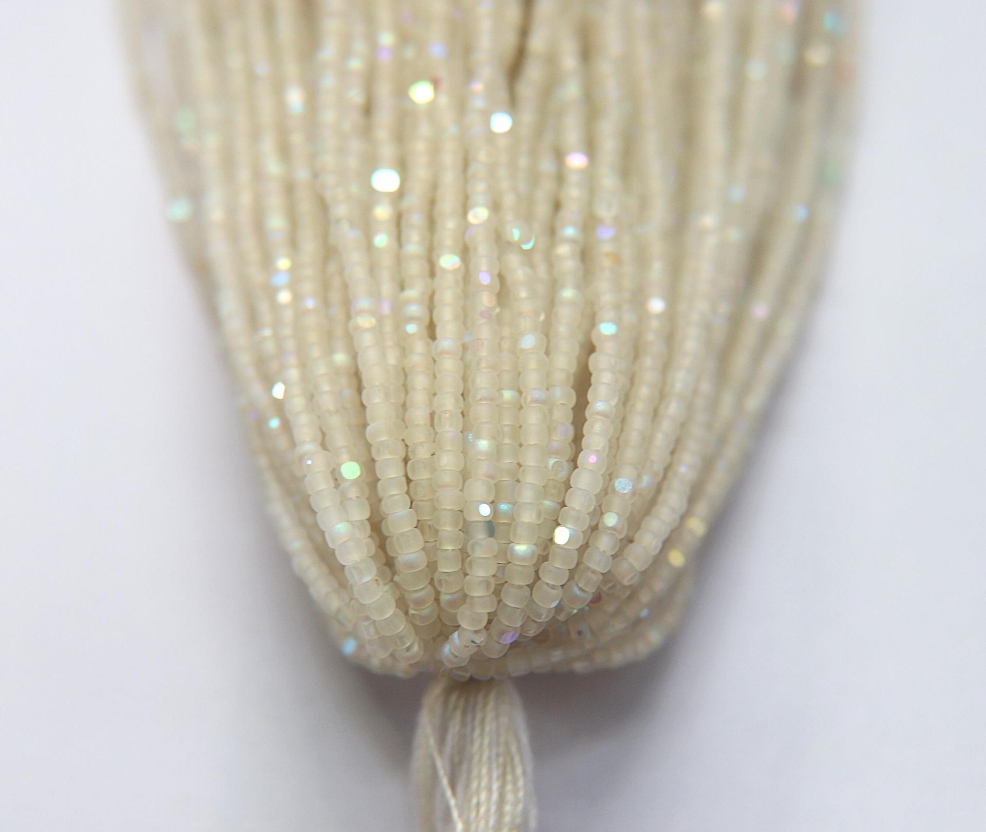 11/0 Hanks Charlotte Cut Beads Patina Matt Crystal Aurore Boreale 1/5/25/50/100 Hanks PREMIUM SEED BEADS, Native Supplies