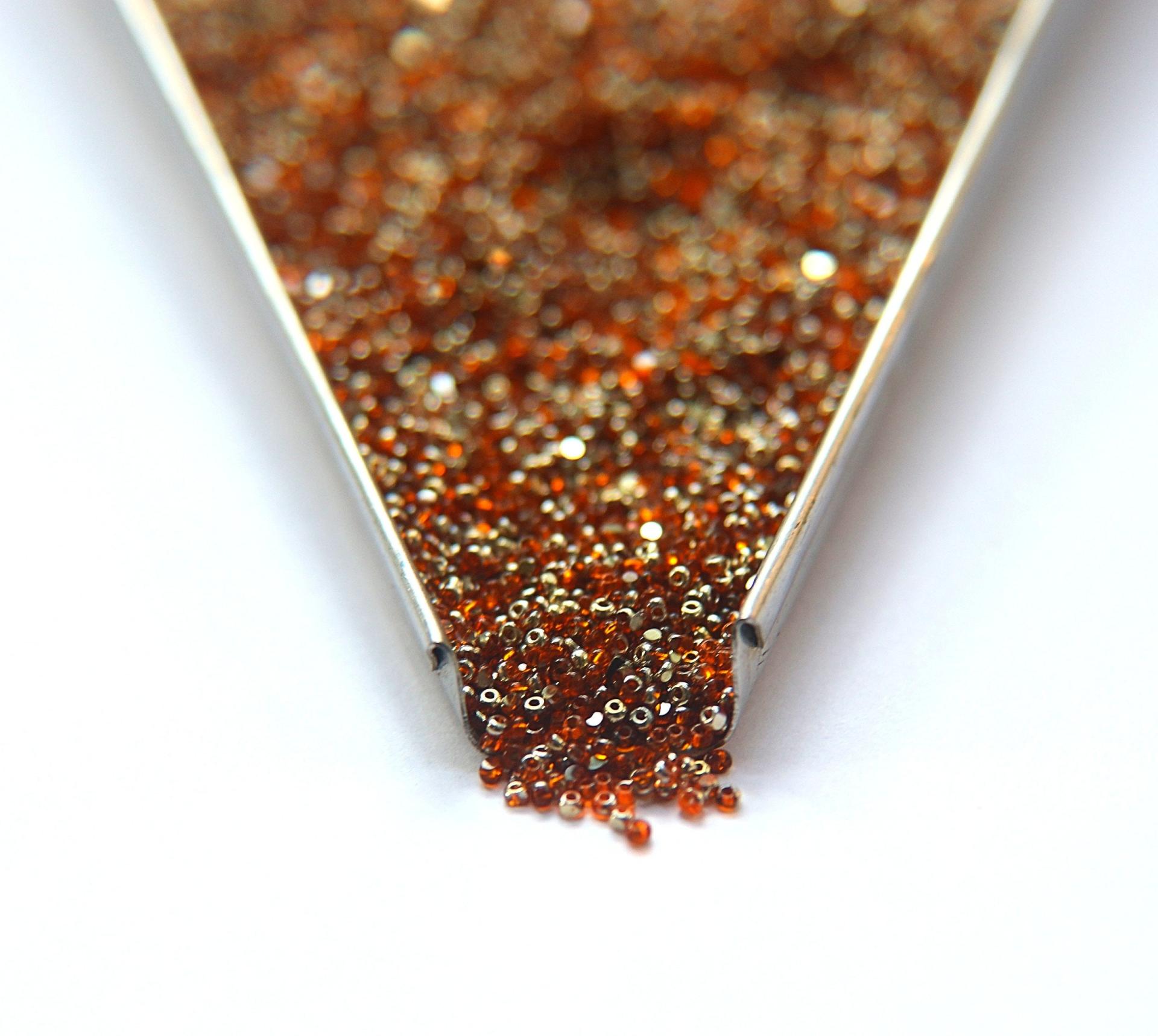 13/0 Charlotte Cut Beads Patina Transparent Light Orange Aurum 5/10/20/50/250/500 Grams PREMIUM MATERIALS