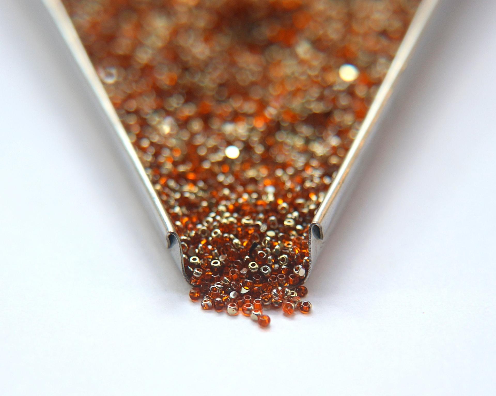 13/0 Charlotte Cut Beads Patina Transparent Light Orange Aurum 5/10/20/50/250/500 Grams PREMIUM MATERIALS