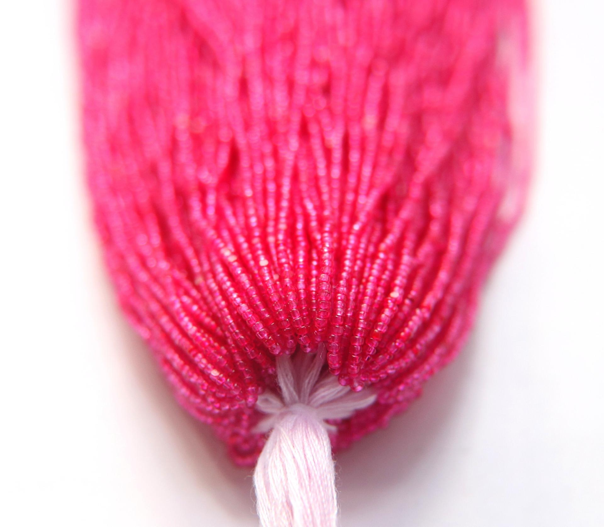 13/0 Hanks Charlotte Cut Beads Indian Pink Transparent (Dyed) 1/5/25/50/100 Hanks jewellery rare heart beads, jewelry supply, native supply,
