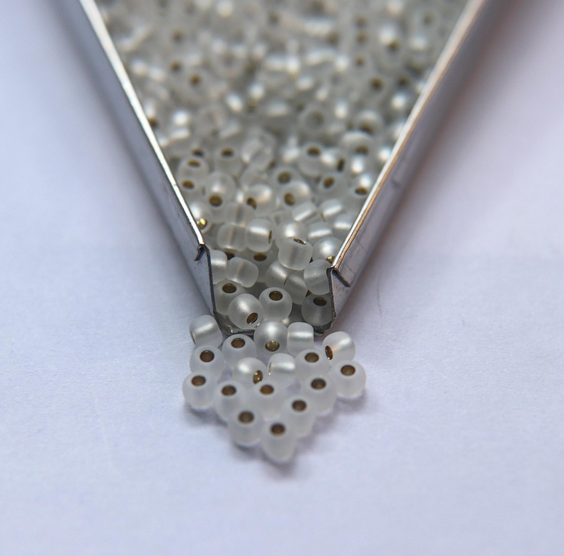 6/0 glass Seed Beads Matt Crystal Silver Lined 10/50/100/250 Grams size 6 Preciosa Rocaille 4mm spacer beads, large, big hole