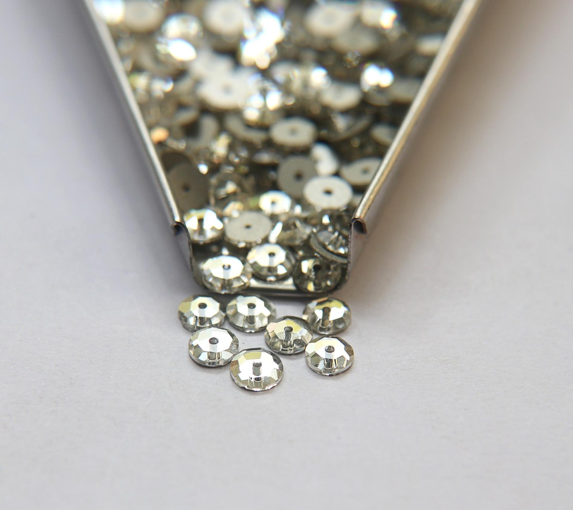 6 MM Swarovski Crystal 3128 or 3112 or 3000 Lochrose Sew-on STONES 24/72/144/720 Pieces, embroidery materials, wedding decorations