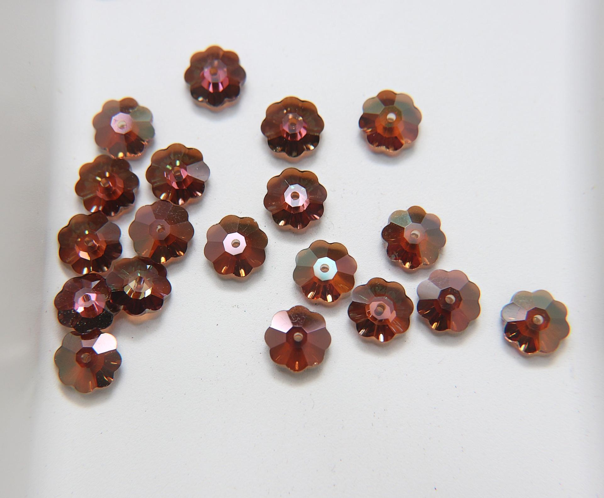 Preciosa Crystal Venus Loch Flowers (Marguerite Lochrose, Margarita Flower), Flower Beads 2/6/12/36 pieces Vintage findings