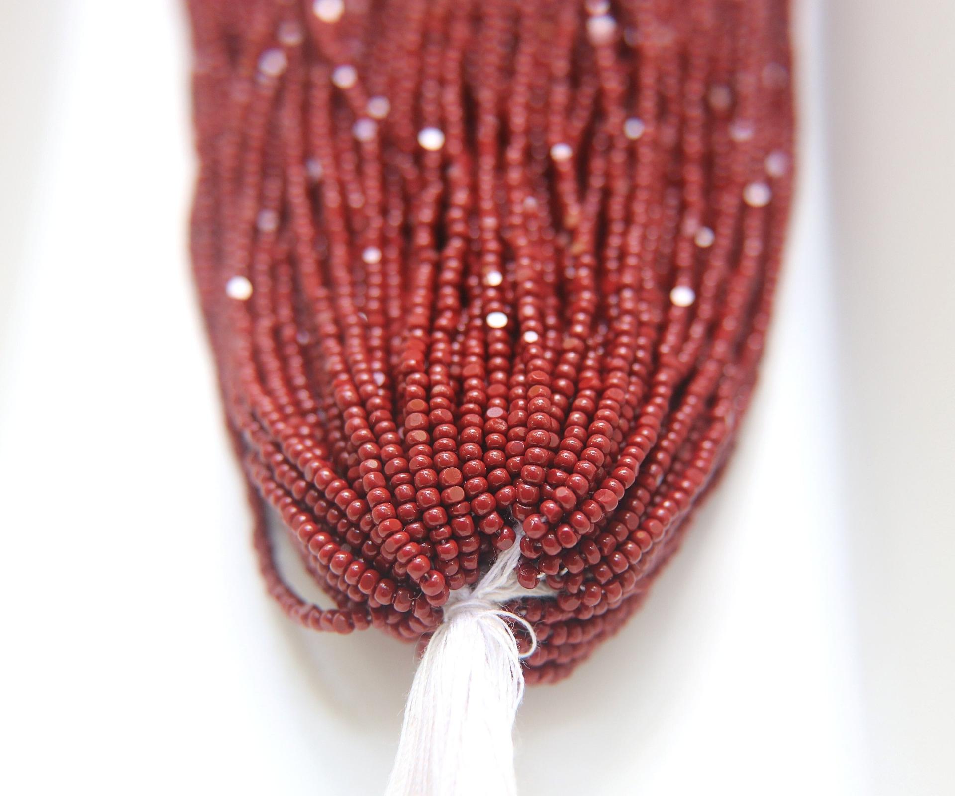 11/0 Hanks Charlotte Cut Beads Opaque Garnet 1/5/25/50/100 Hanks 2.0mm indian beads, glass beads, jewelry supply, findings, craft