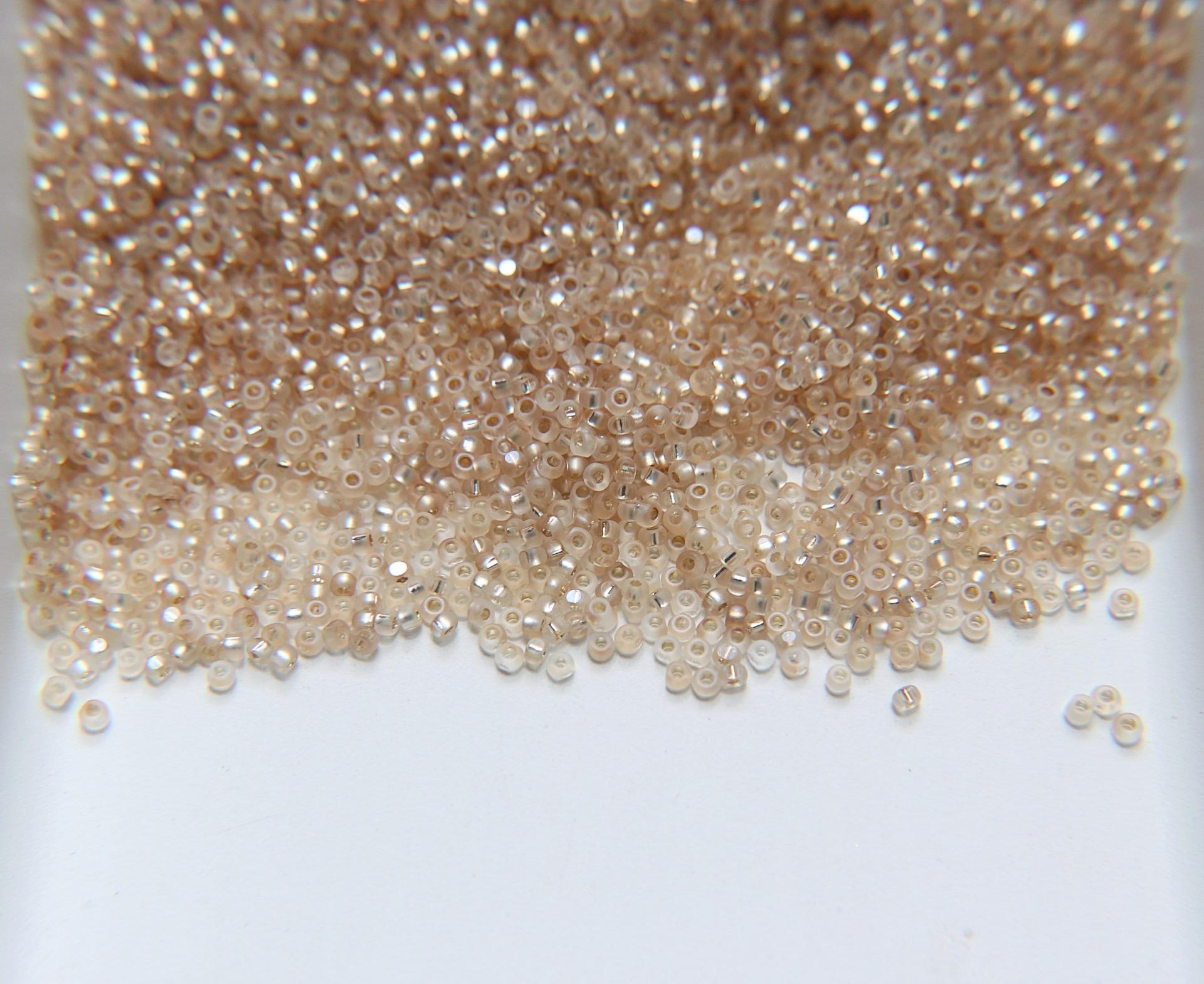 11/0 Charlotte true Cut Beads Crystal Matt Silver Lined Honey 10/20/50/250/500 Grams PREMIUM SEED BEADS, Rare Beads
