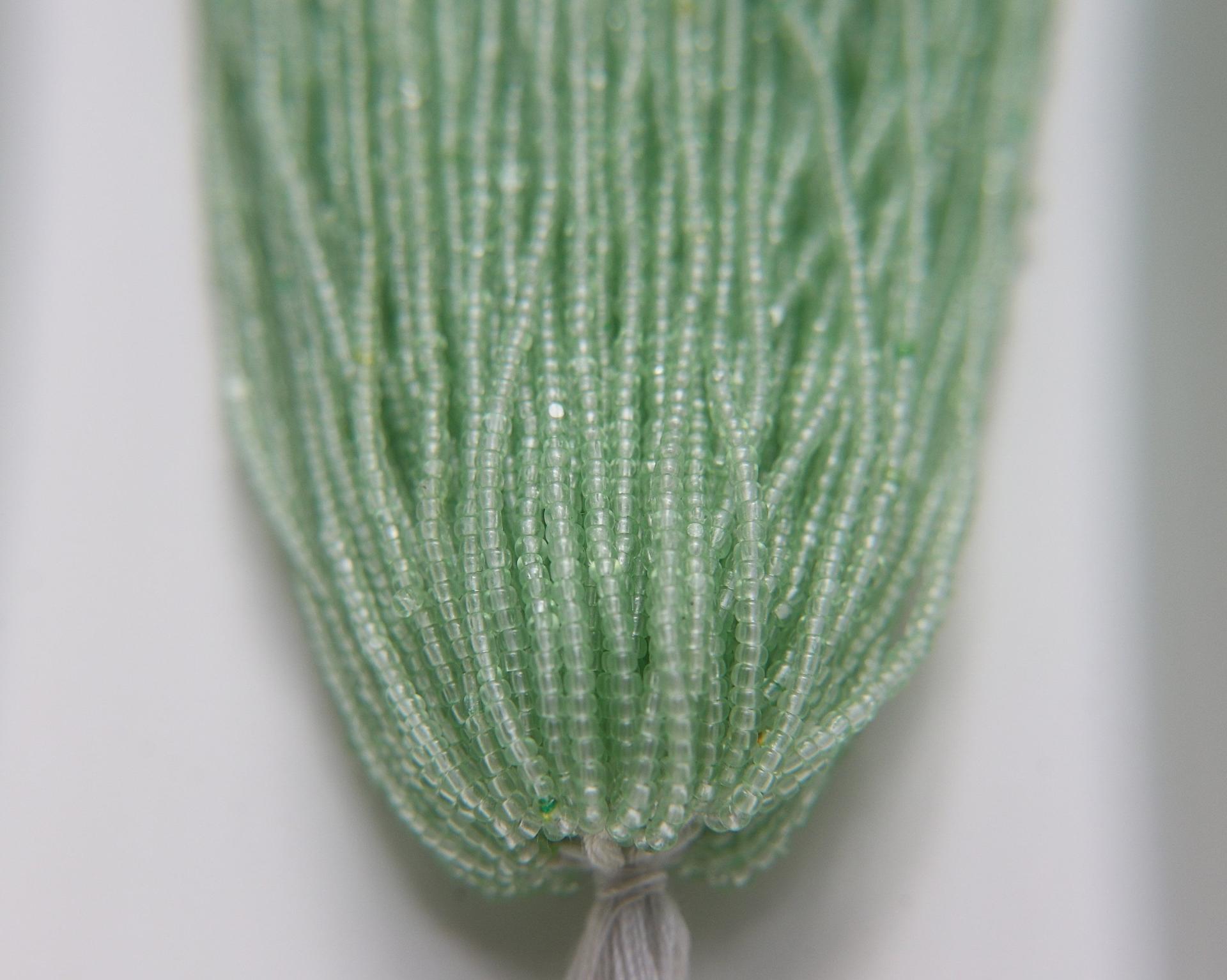 11/0 Hanks Charlotte Cut Beads Chrysolite Transparent (Dyed) 1/5/25/50/100 Hanks 2.0mm jewellery rare beads, jewelry supply, Native supply